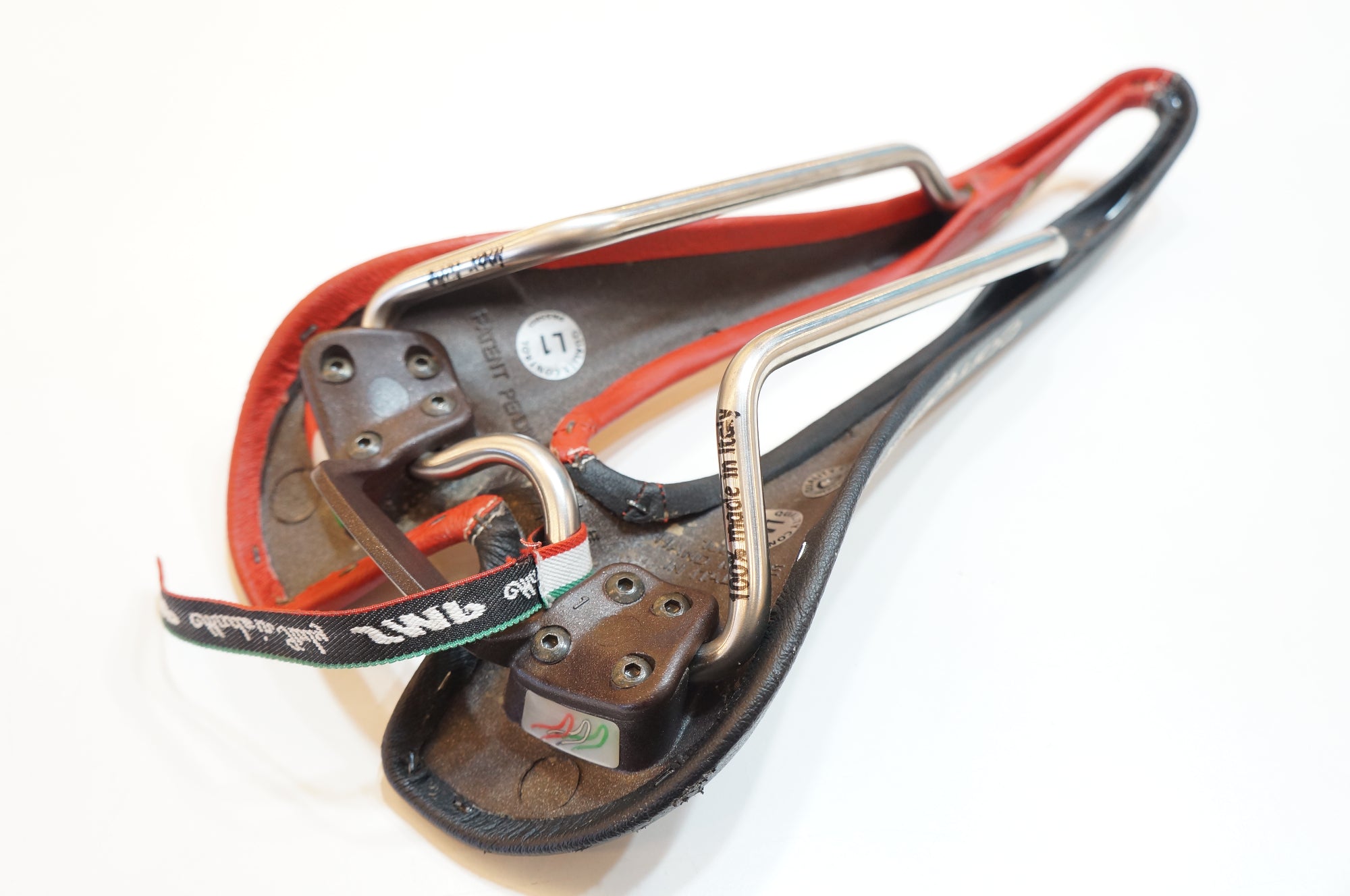 SELLE SMP 「セラ エスエムピー」 COMPOSIT サドル / バイチャリ浦和ベース