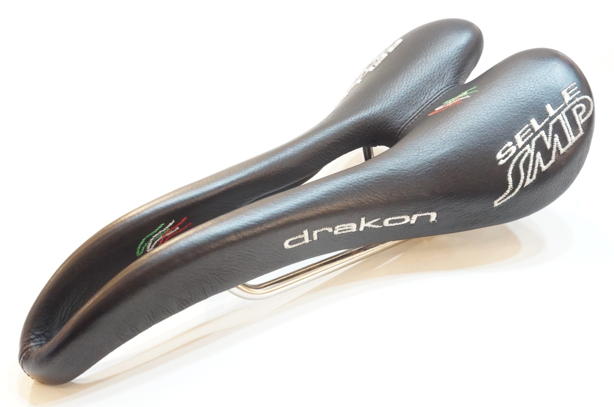 SELLE SMP 「セラエスエムピー」 DRAKON サドル / バイチャリ浦和ベース