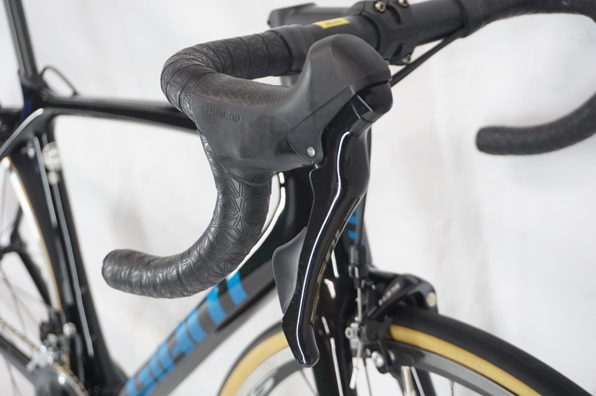 GIANT 「ジャイアント」 TCR ADVANCED2 KOM 2021年モデル ロードバイク / 阪急塚口店