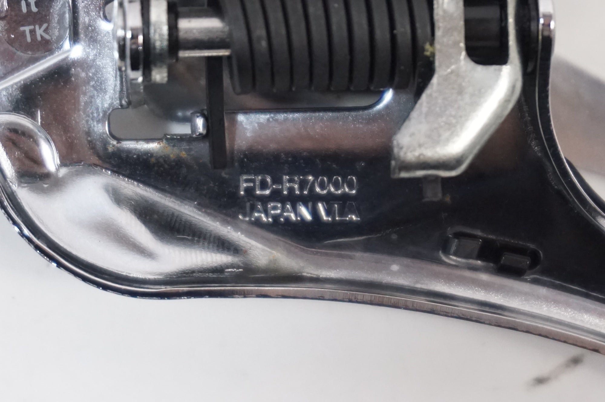 SHIMANO 「シマノ」 105 FD-R7000 フロントディレイラー / 世田谷店
