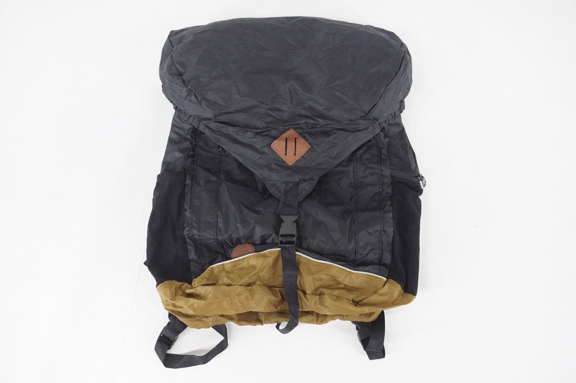 GIZA PRODUCTS 「ギザプロダクツ」 ミニフィ 2ウェイ バックパック / 阪急塚口店