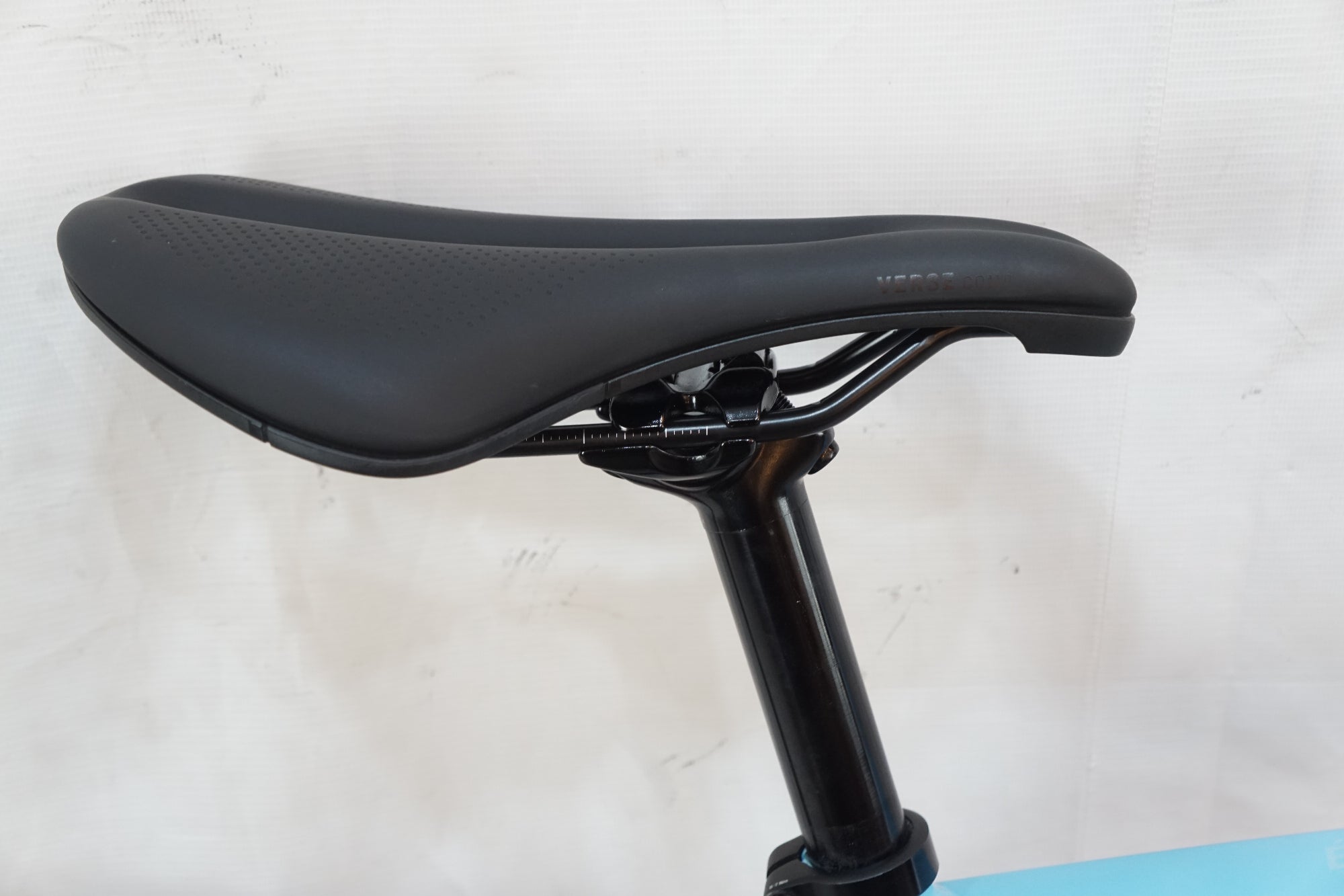 TREK 「トレック」 EMONDA ALR 5 2023年モデル ロードバイク / バイチャリ浦和ベース