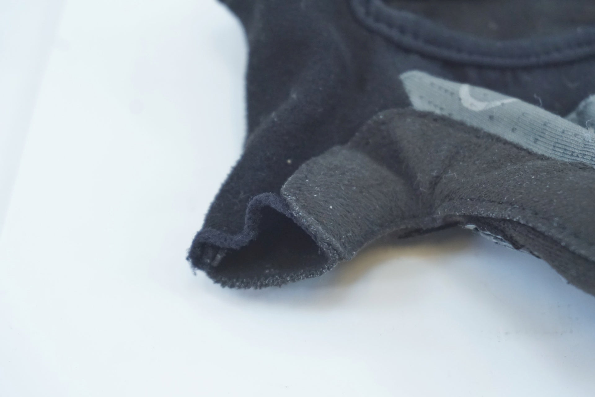 CASTELLI 「カステリ」 XSサイズ 指切グローブ / 有明ガーデン店