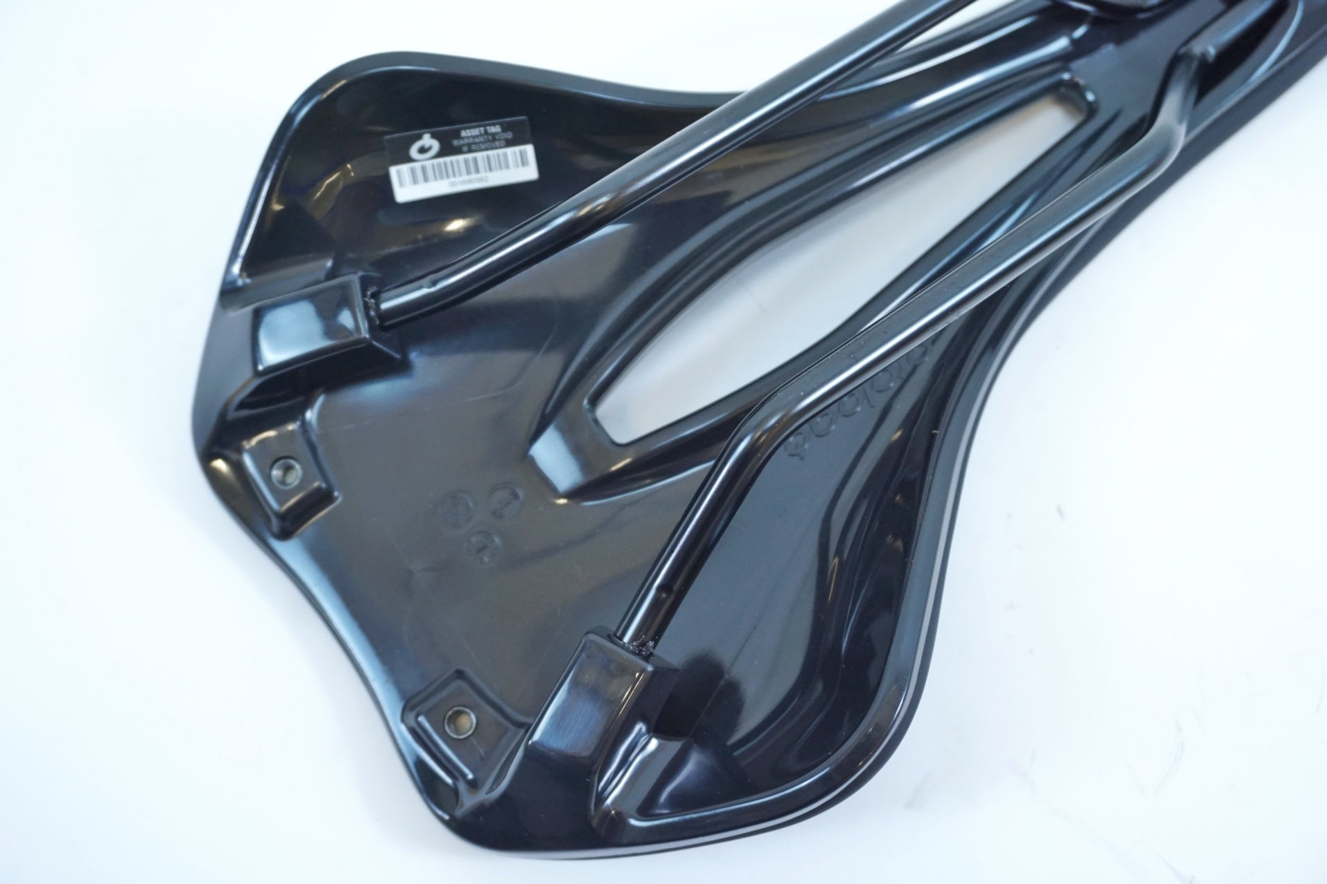 PROLOGO 「プロロゴ」 AKERO R PAS サドル / 有明ガーデン店