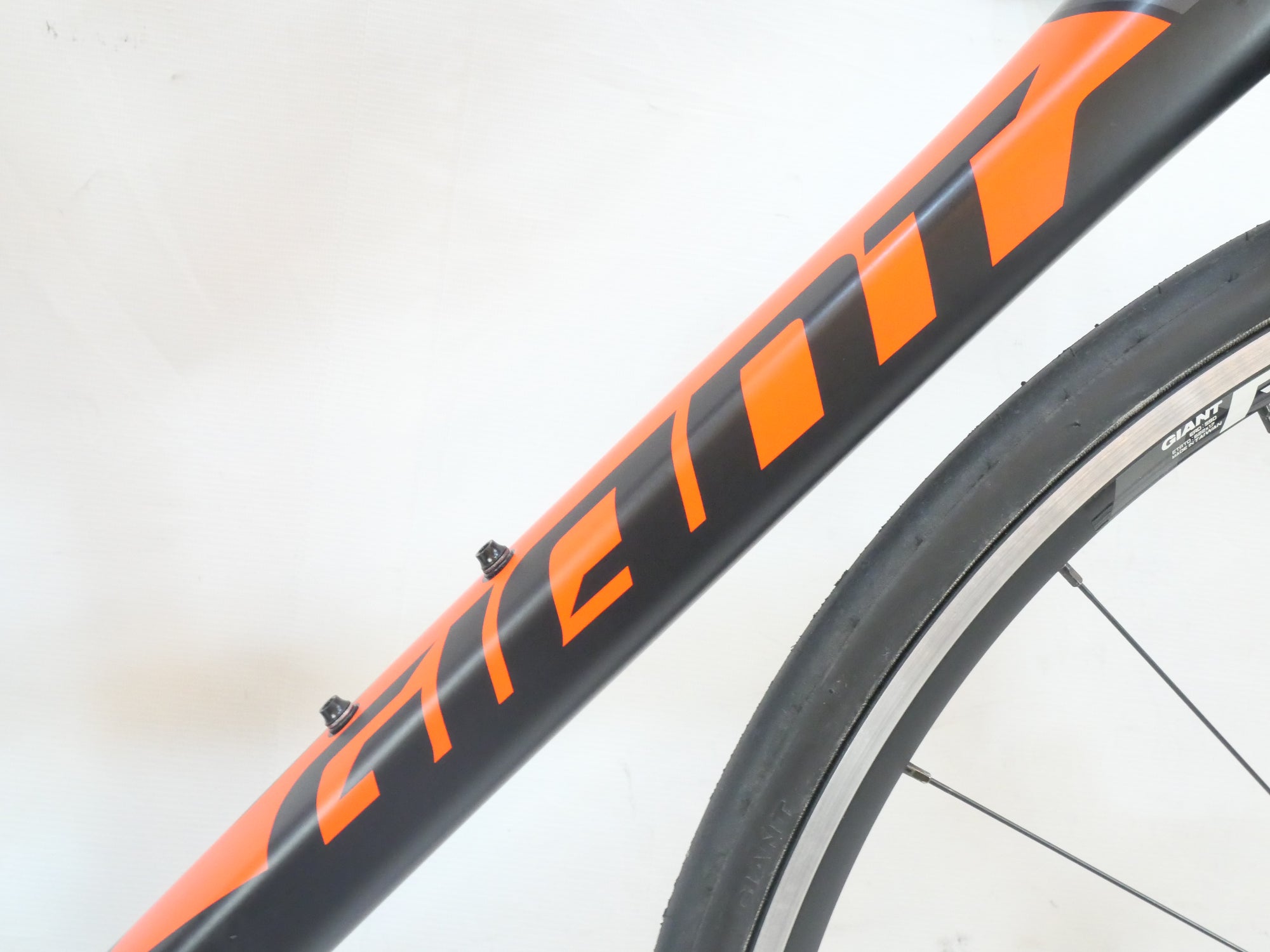 GIANT 「ジャイアント」 TCR SLR 2 2017年モデル ロードバイク / バイチャリ浦和ベース