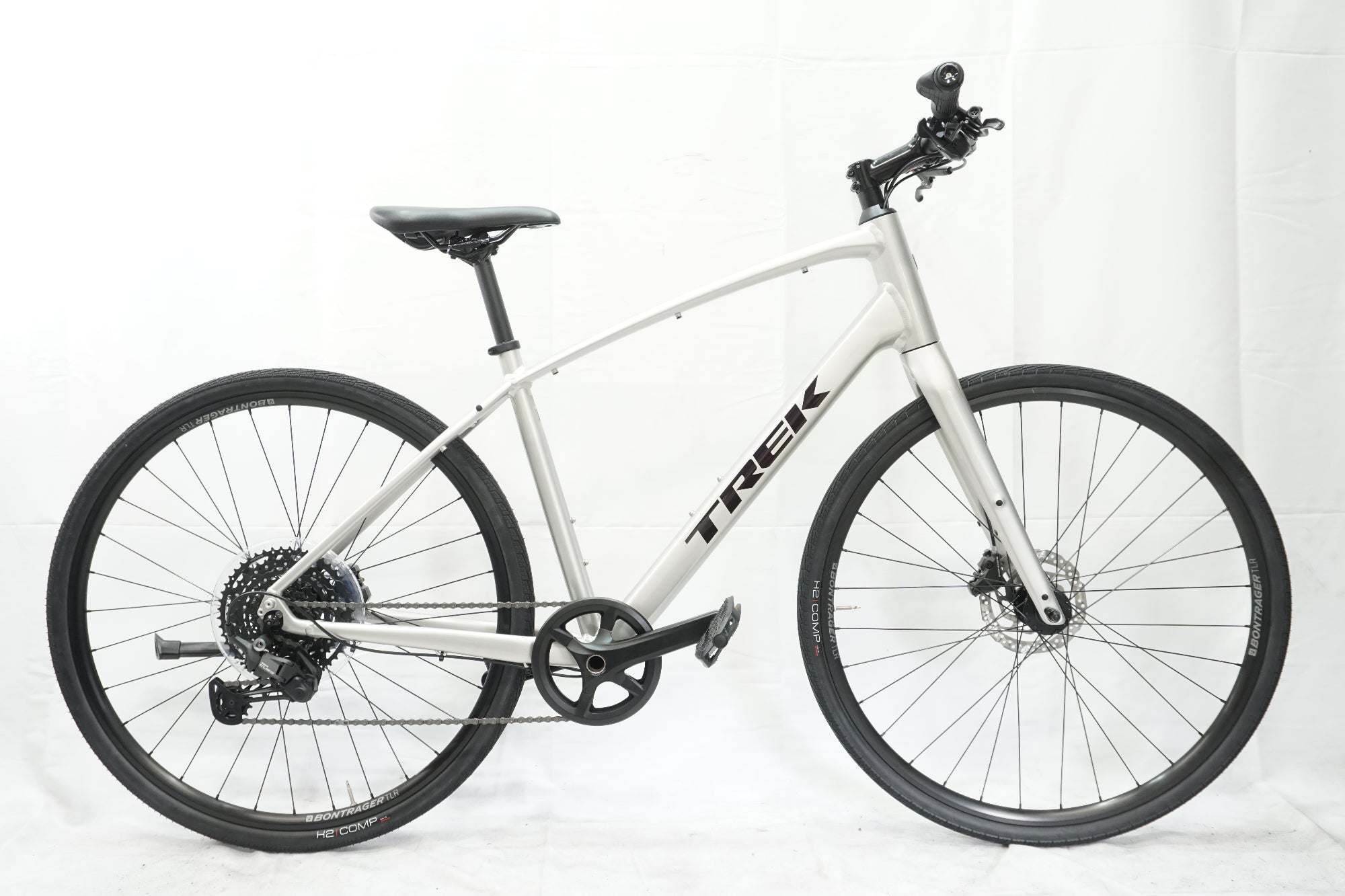 TREK 「トレック」 FX3 GEN4 2026年モデル クロスバイク / 大宮店