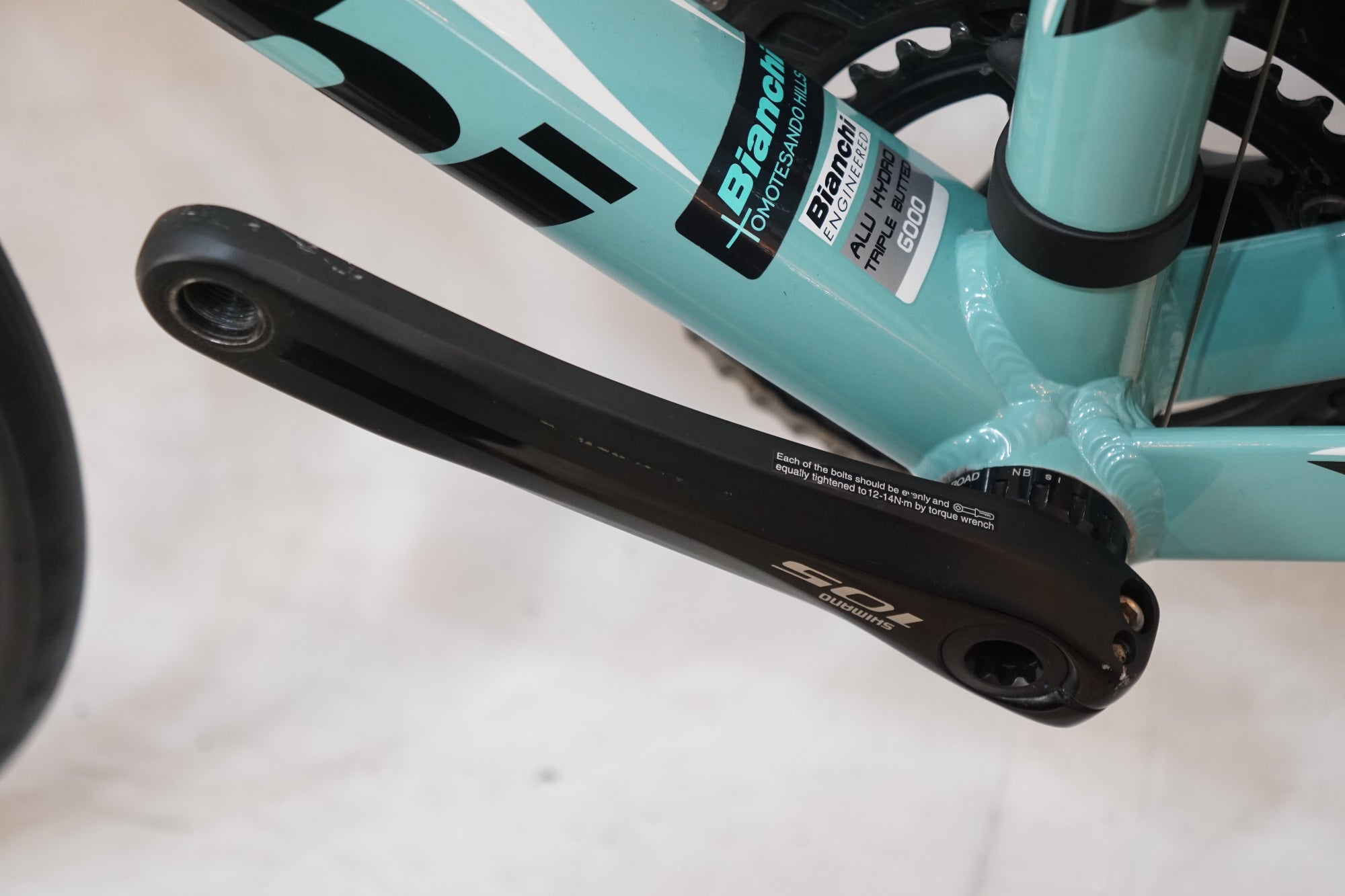 BIANCHI 「ビアンキ」 IMPULSO 105 2015年モデル ロードバイク / バイチャリ浦和ベース