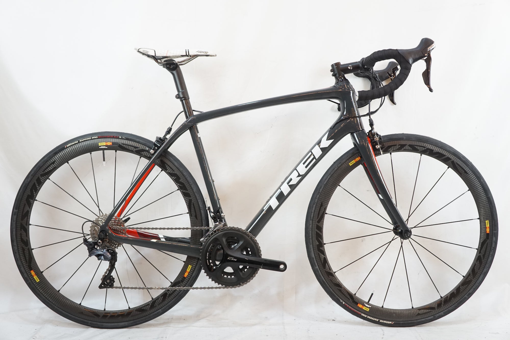 TREK 「トレック」 DOMANE SL5 2018年モデル ロードバイク