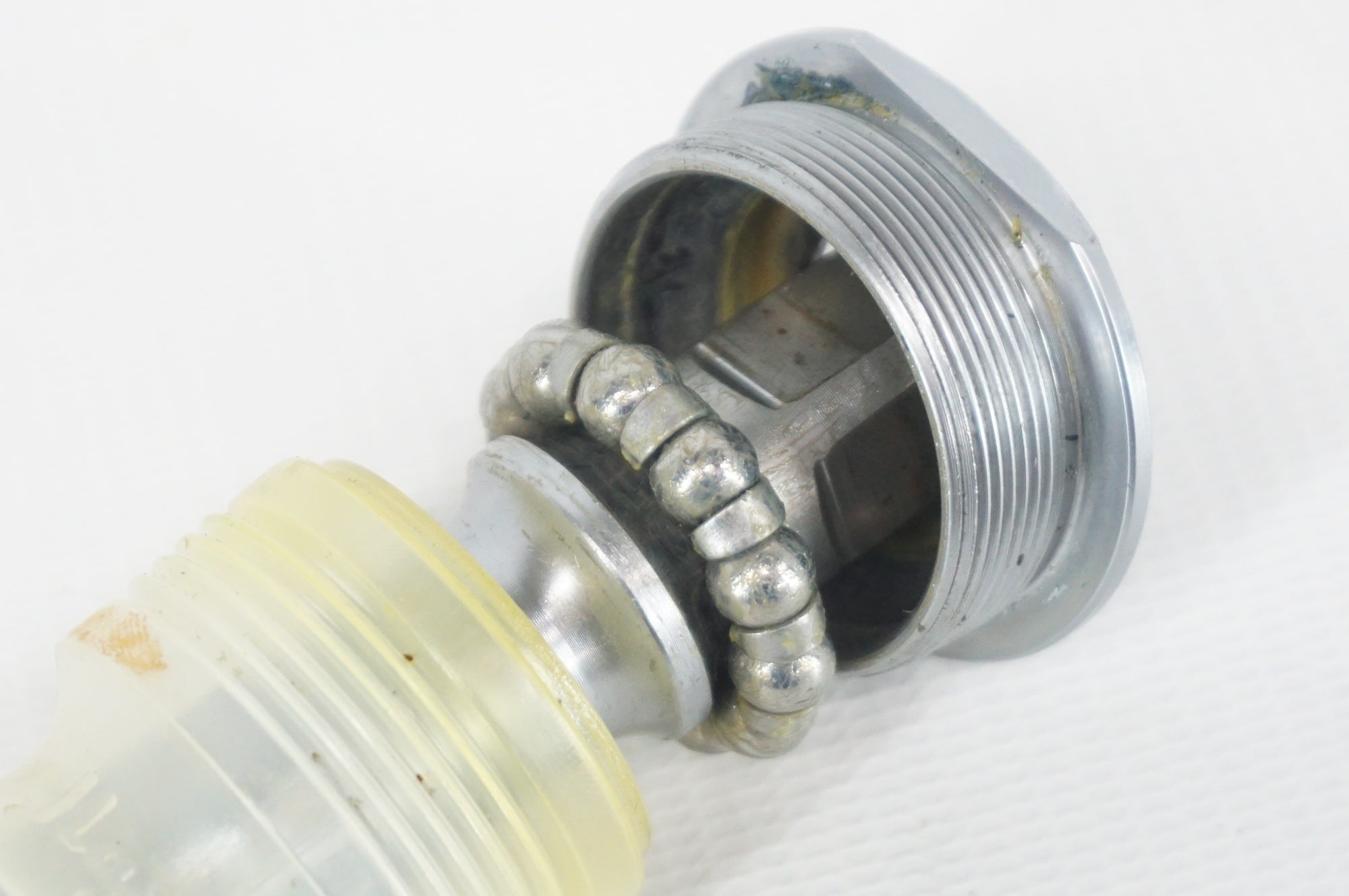 HATTA 「ハッタ」 R9400 NJS 110mm ボトムブラケット / 阪急塚口店