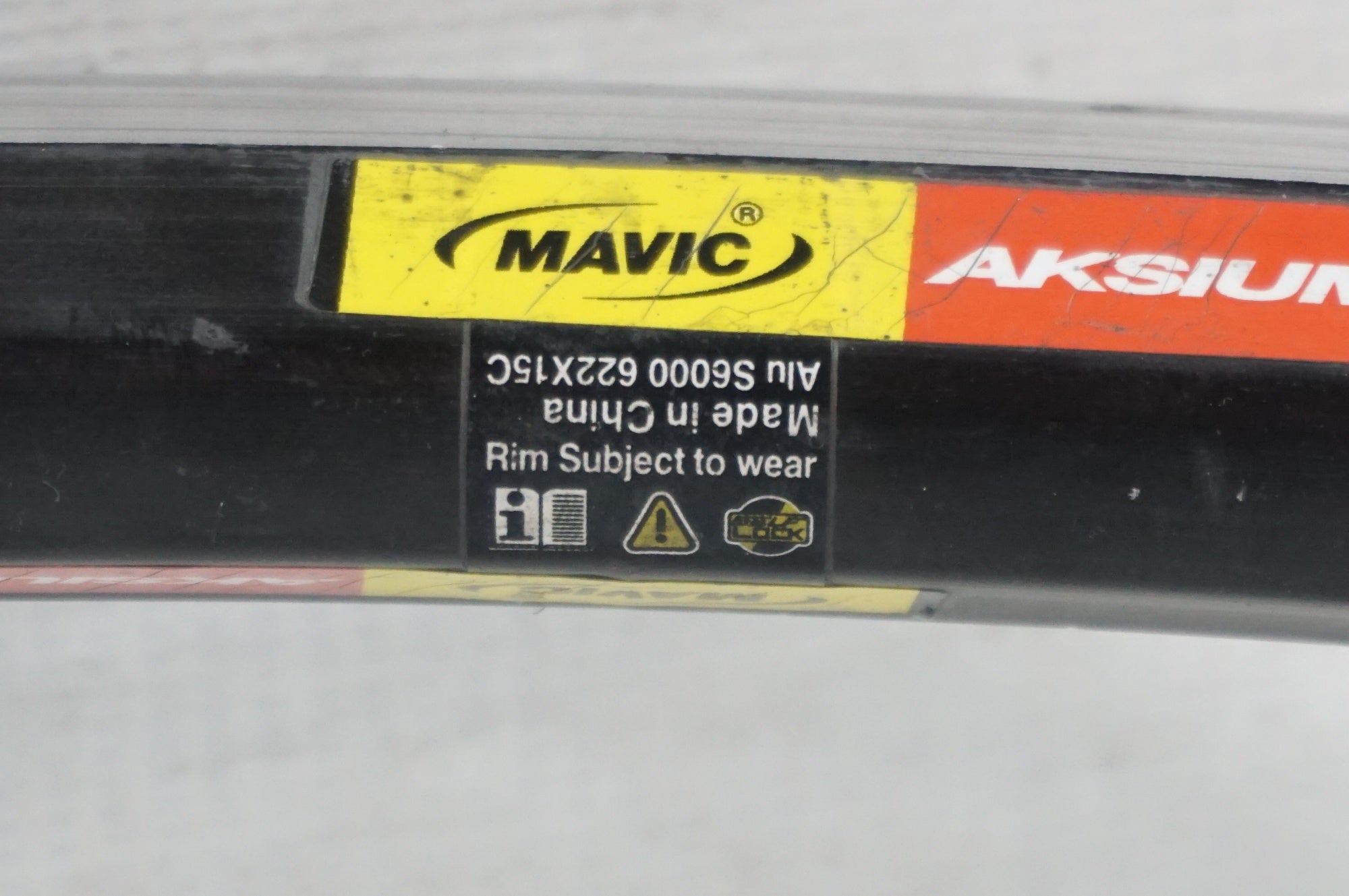 MAVIC 「マヴィック」 AKSIUM シマノ11速 ホイールセット / 阪急塚口店