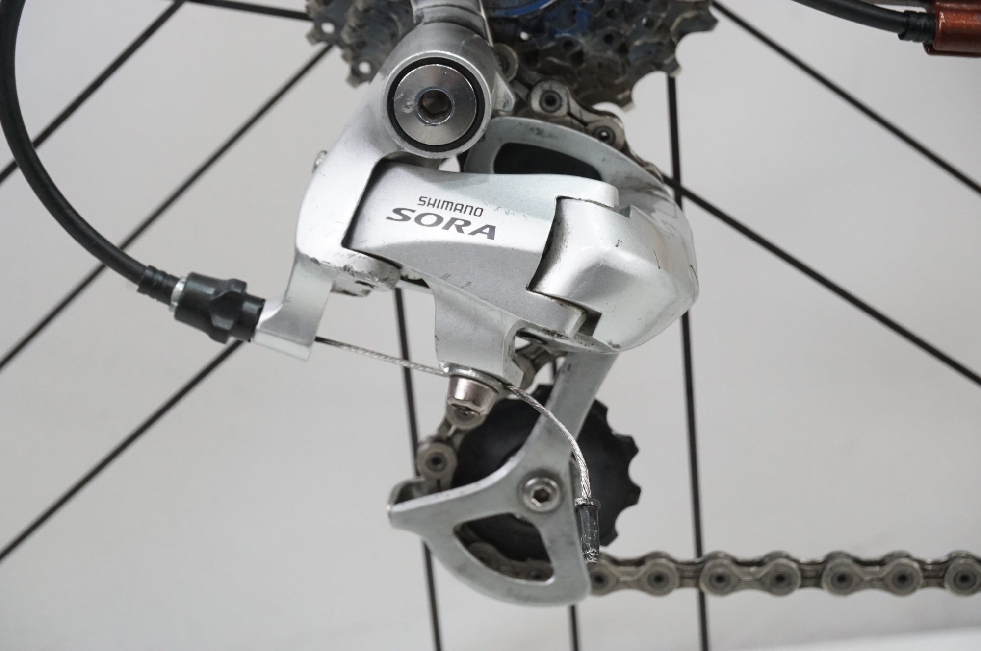 MOMENTUM 「モーメンタム」 IWANT 2.4 2014年モデル カスタム ロードバイク / 大宮店