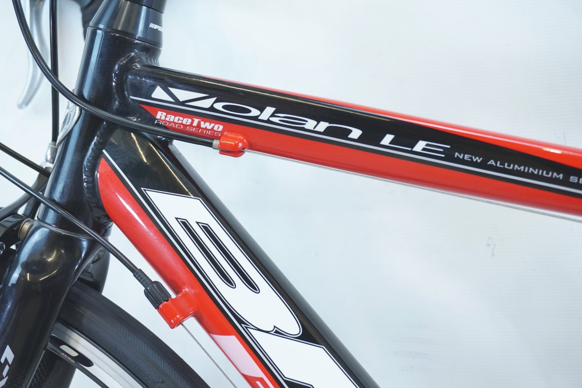 BH 「ビーエイチ」 VOLAN LE 2010年モデル ロードバイク / 有明ガーデン店