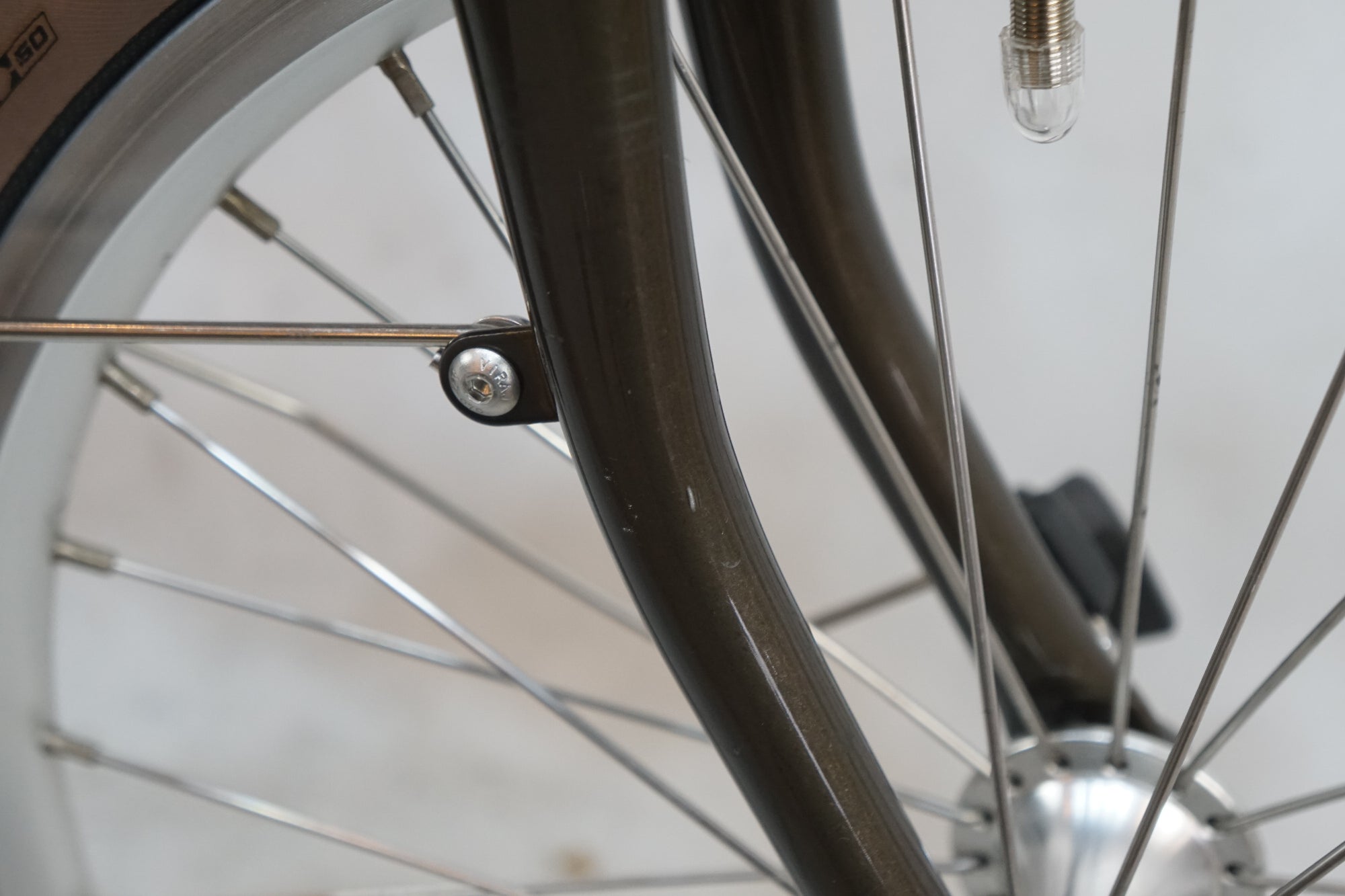BROMPTON 「ブロンプトン」 C-LINE EXPLORE LOW WITH RACK 2021年モデル 16インチ 折り畳み自転車 / バイチャリ浦和ベース