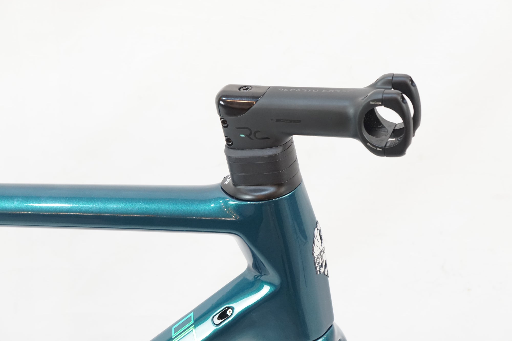 BIANCHI 「ビアンキ」 SPECIALISSIMA DISC 2022年モデル フレームセット / バイチャリ浦和ベース