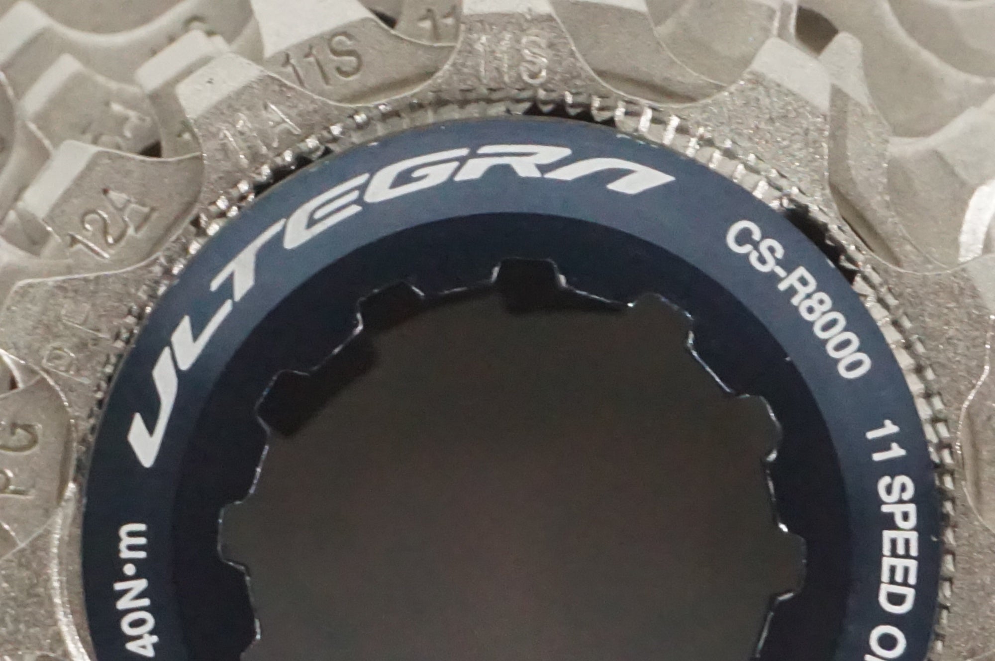 SHIMANO 「シマノ」 ULTEGRA CS-R8000 11-28T スプロケット / AKIBA店