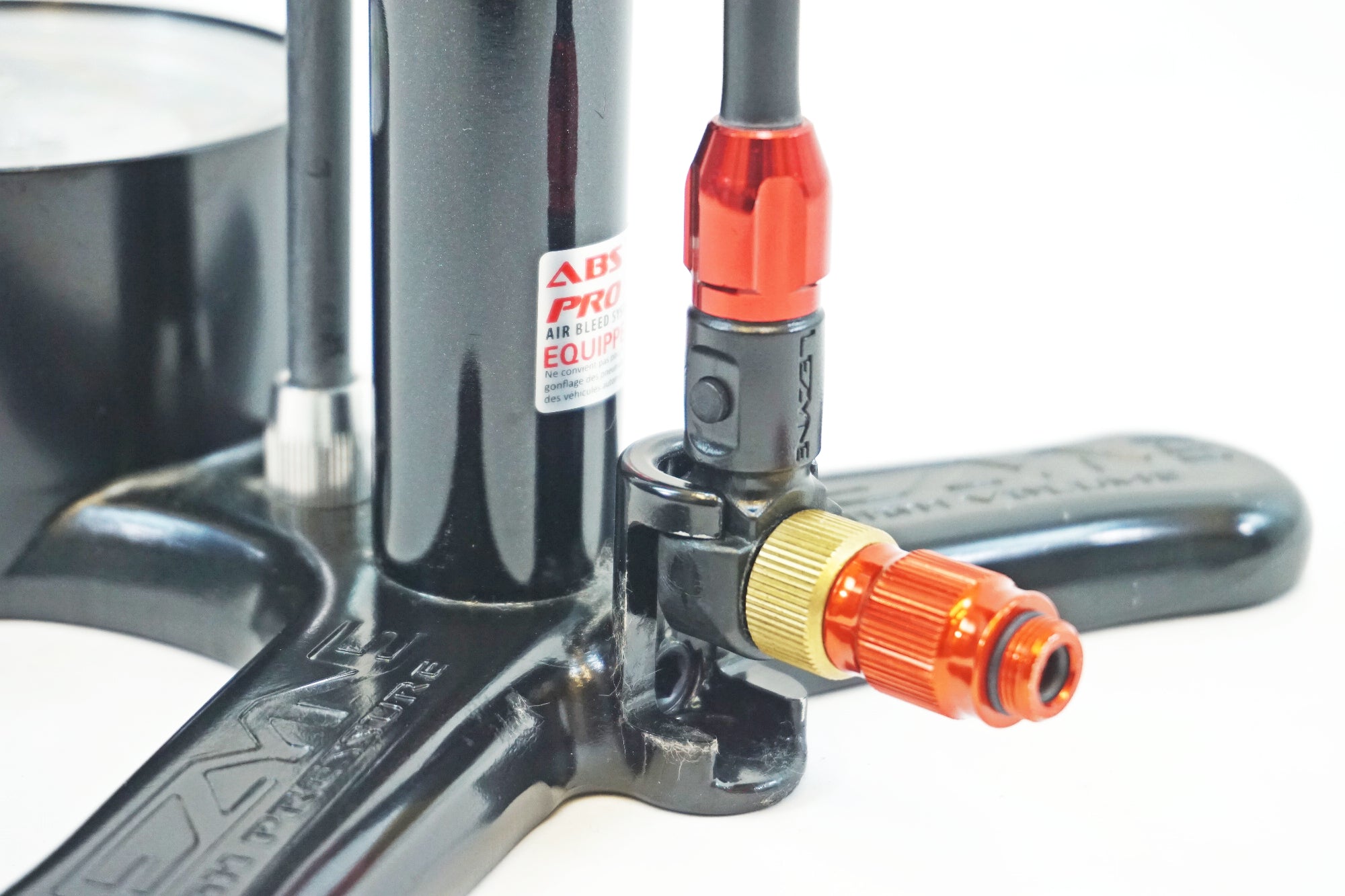 LEZYNE 「レザイン」 CLASSIC FLOOR DRIVE フロアポンプ / 有明ガーデン店