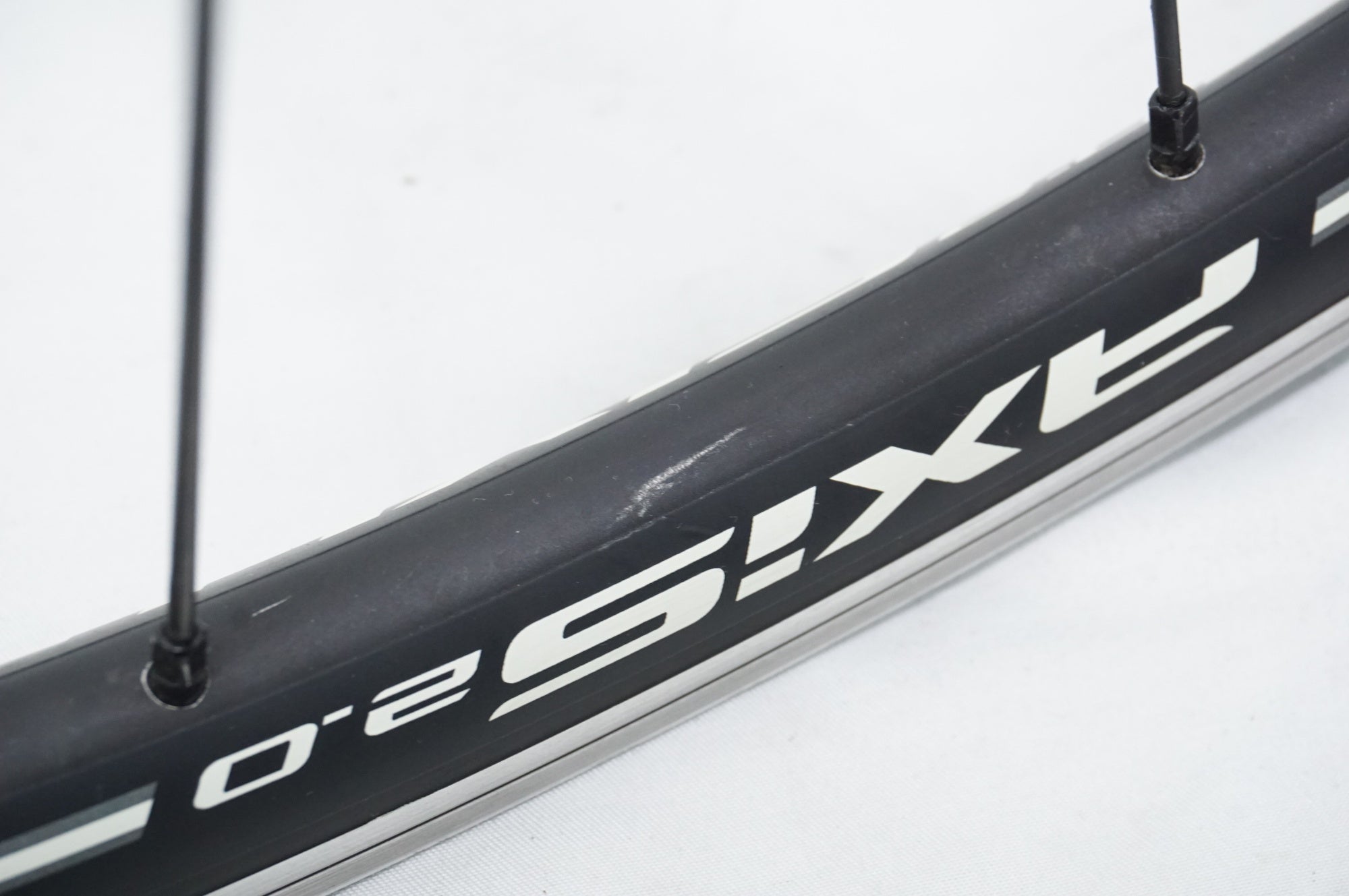 AXIS 「アクシス」 2.0 シマノ11速 ホイールセット / 中目黒店