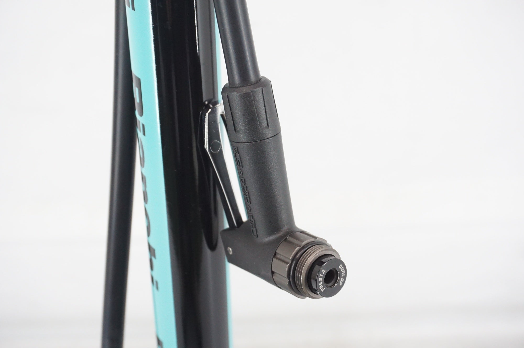 BIANCHI 「ビアンキ」 フロアポンプ / 阪急塚口店