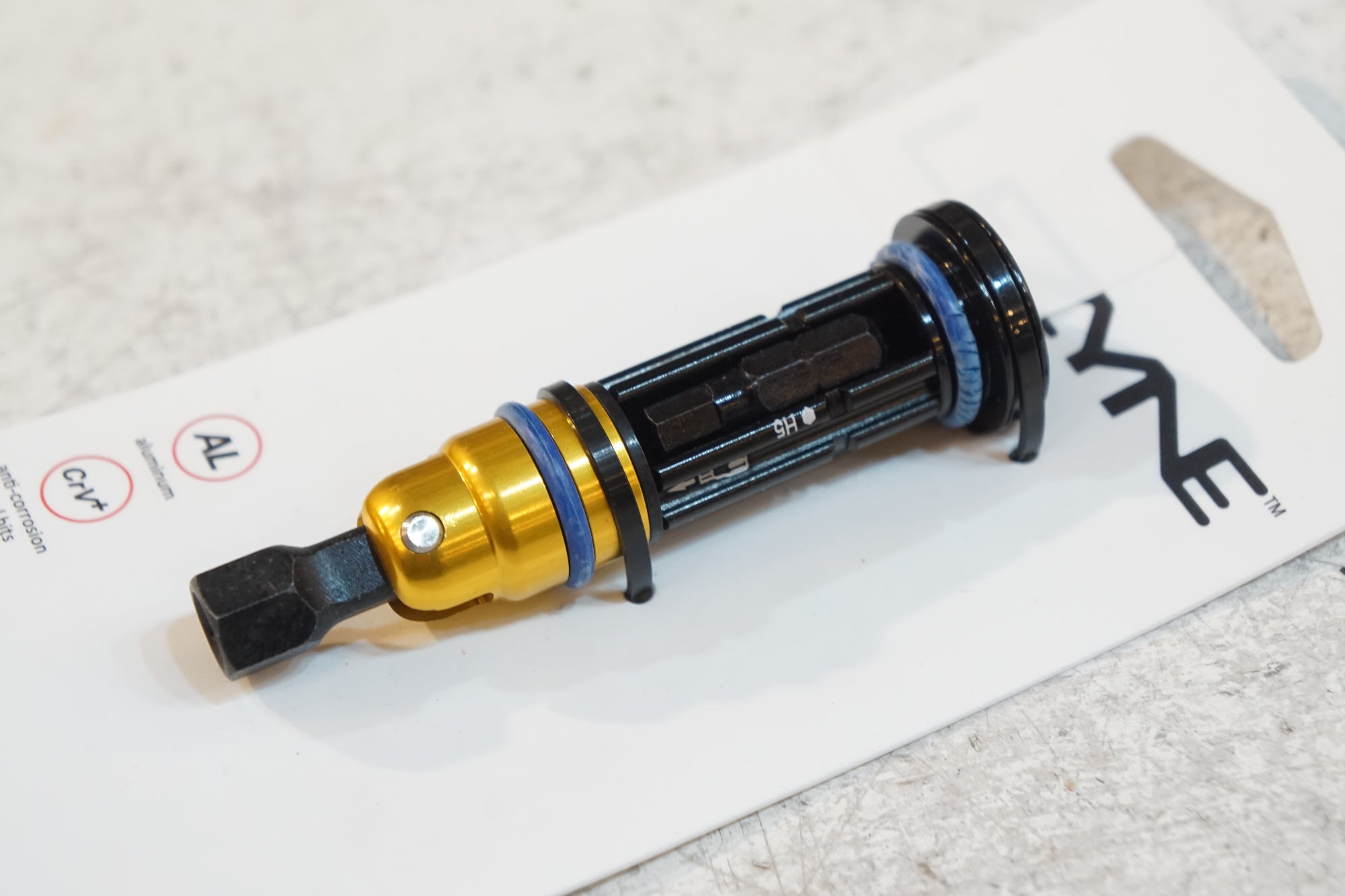 LEZYNE 「レザイン」 BAREND TOOL INSERT KIT 携帯工具 / バイチャリ浦和ベース
