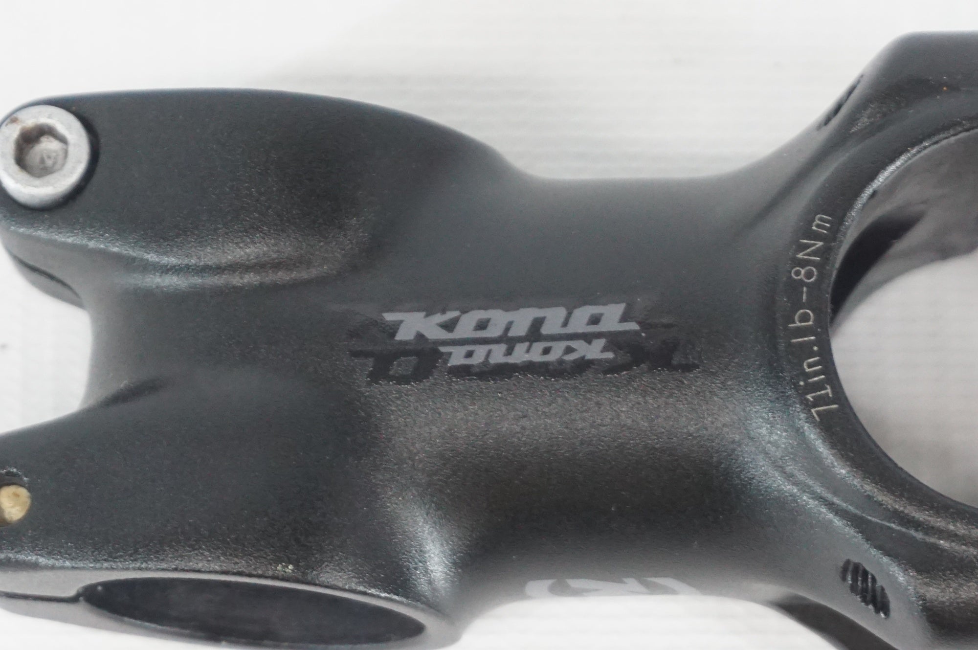 KONA 「コナ」 Φ31.8 60mm ステム / 阪急塚口店