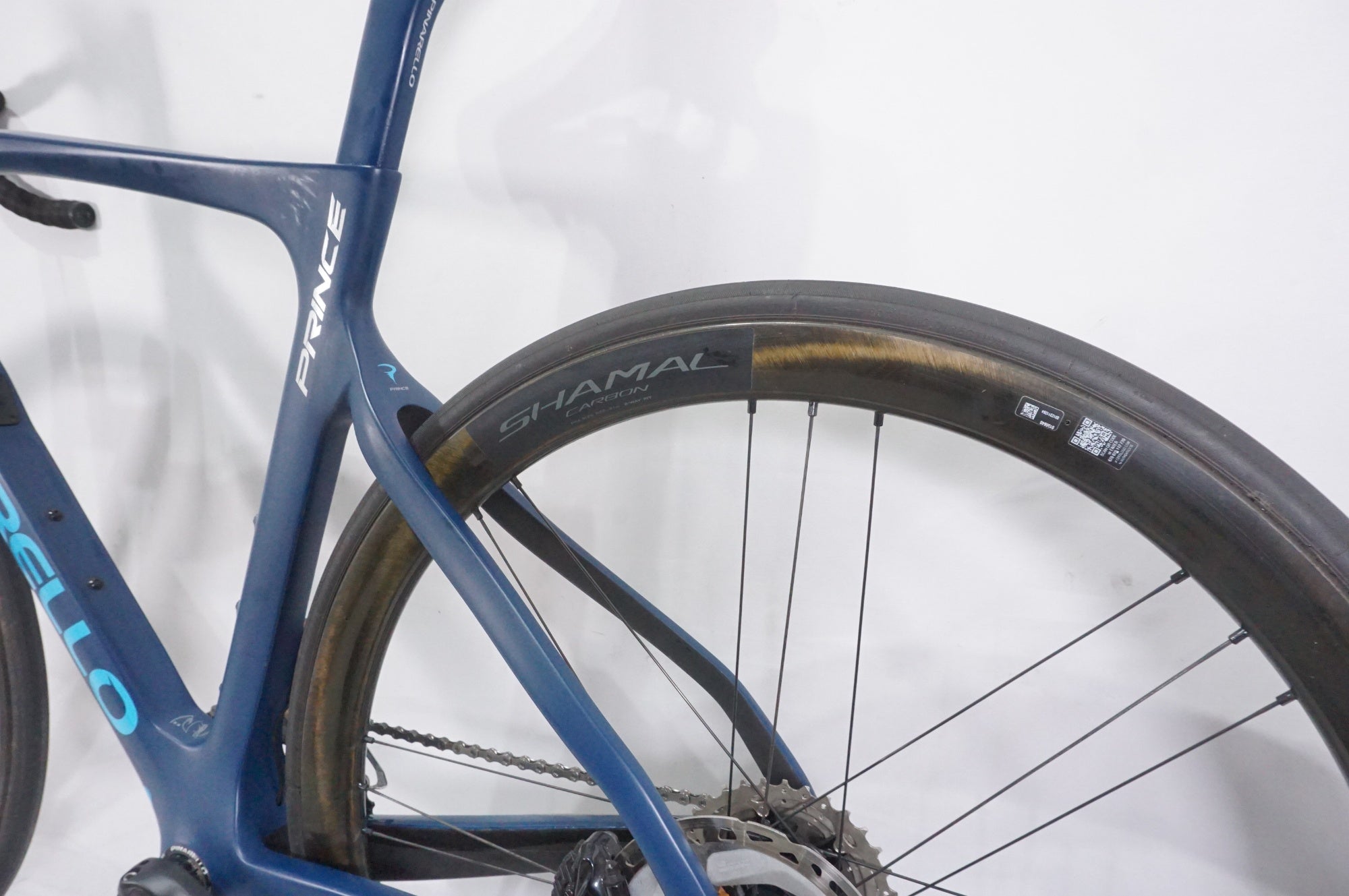 PINARELLO 「ピナレロ」 PRINCE 2021年カスタム ロードバイク / AKIBA店