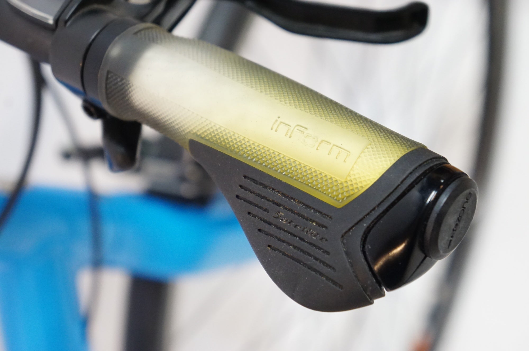 TREK 「トレック」 7.4FX 2015年モデル クロスバイク / 熊谷本店