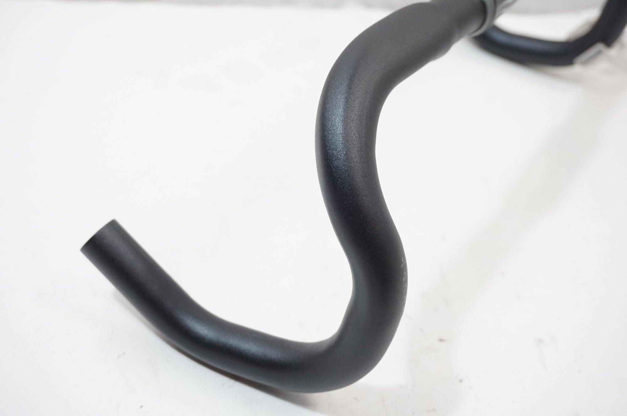 SPECIALIZED 「スペシャライズド」 ZERTZ Φ31.8 380-405mm ハンドル / 世田谷店