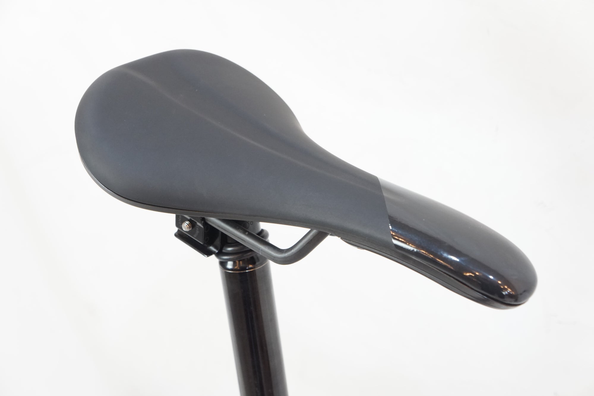 BROMPTON 「ブロンプトン」 T LINE URBAN LOW S4L 2023年モデル 16インチ 折り畳み自転車 / バイチャリ浦和ベース