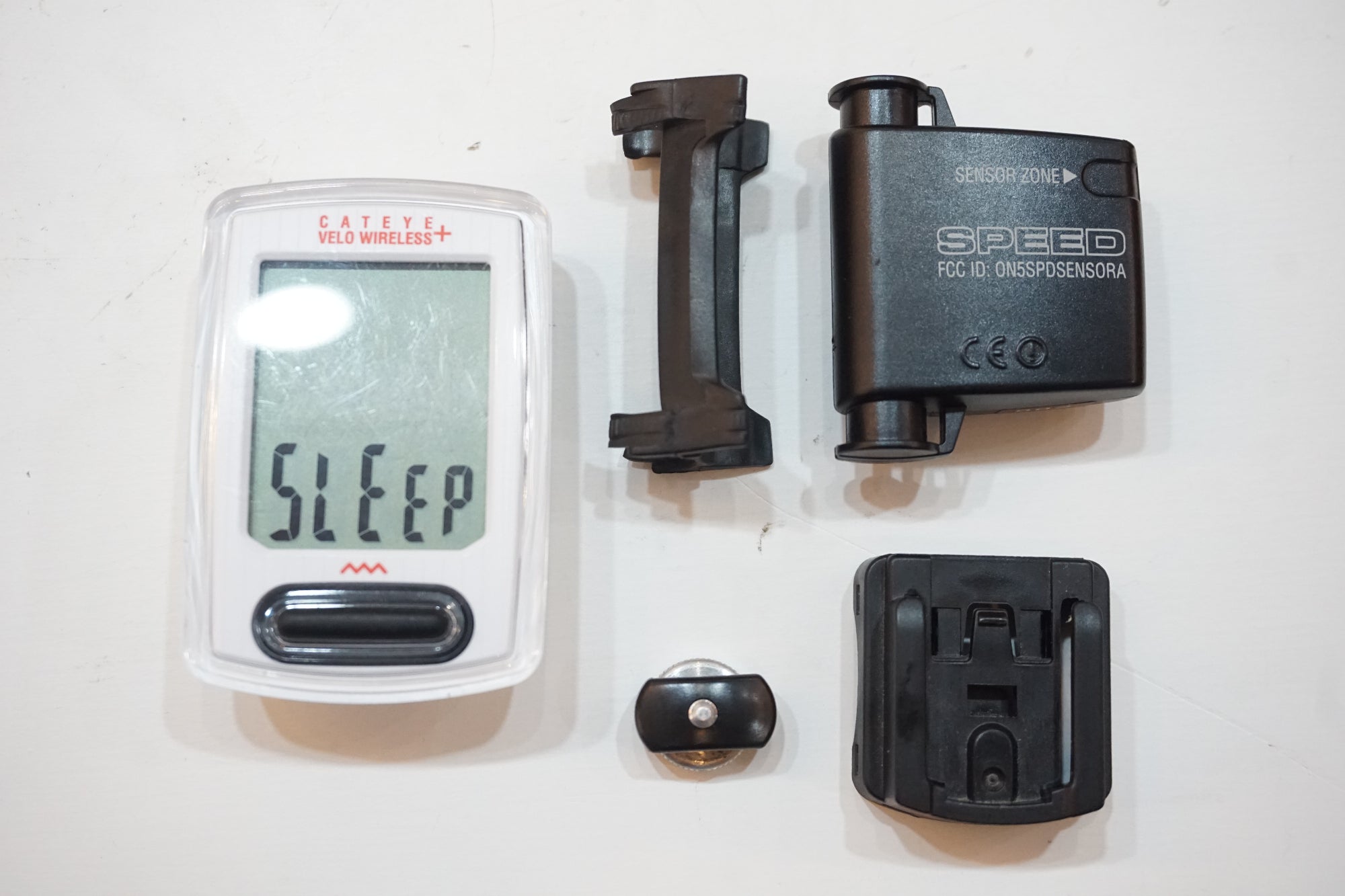 CATEYE 「キャットアイ」 VELO WIRELESS サイクルコンピューター / バイチャリ浦和ベース