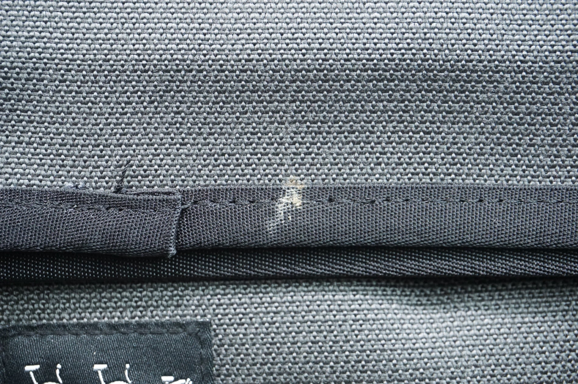 BROMPTON 「ブロンプトン」 ROLL TOP BAG フロントバッグ / 中目黒店