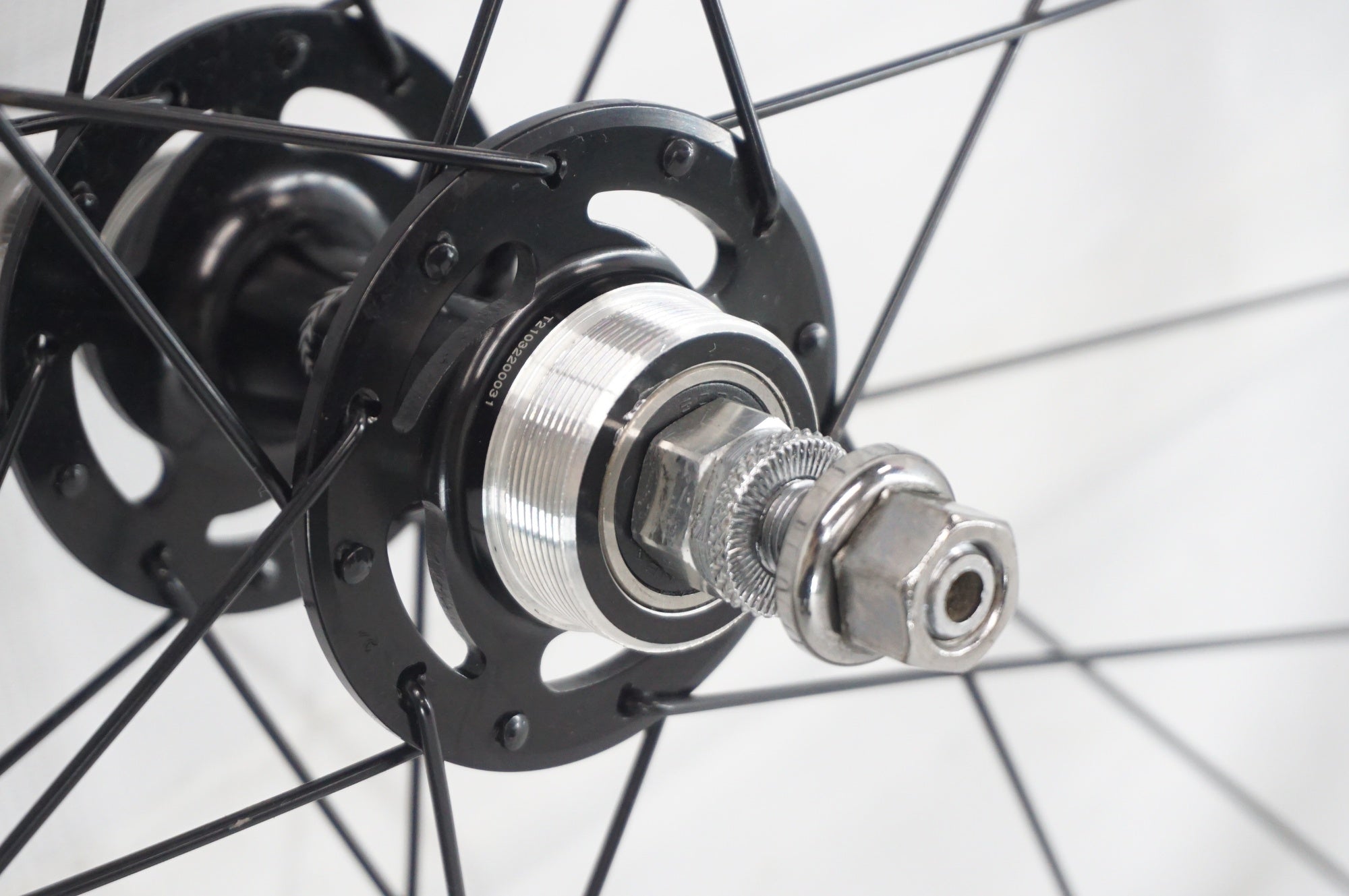 ブランド不明 シングル カーボンホイールセット / 阪急塚口店