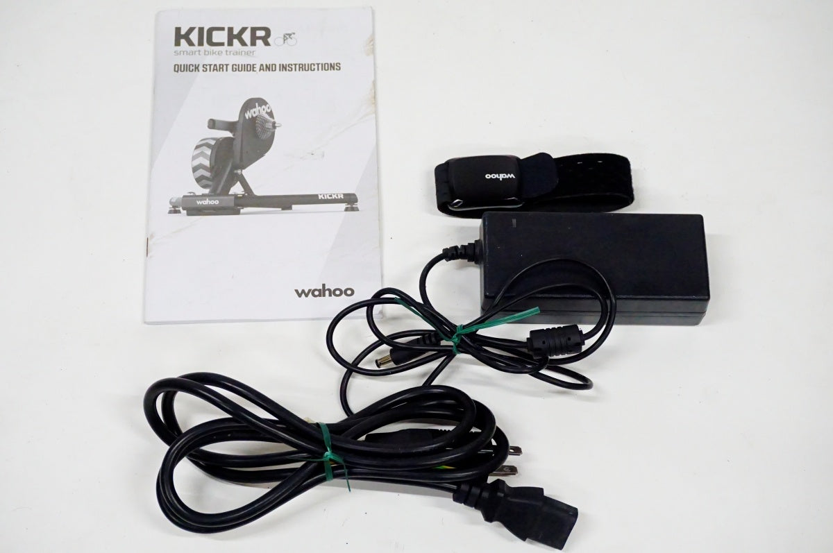 WAHOO 「ワフー」 KICKR V4 WF113 スマートトレーナー / 名古屋大須店
