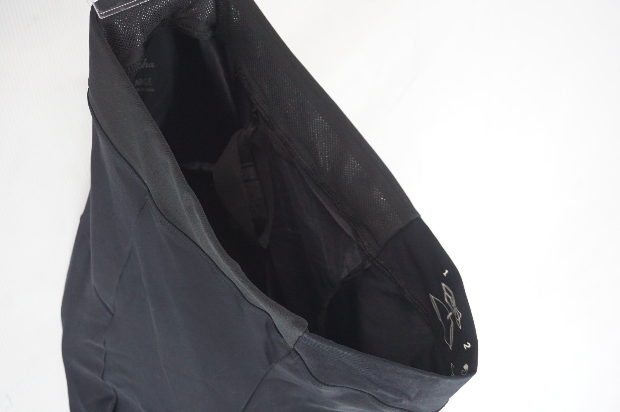 RAPHA 「ラファ」 CORE CARGO SHORTS パンツ / 阪急塚口店