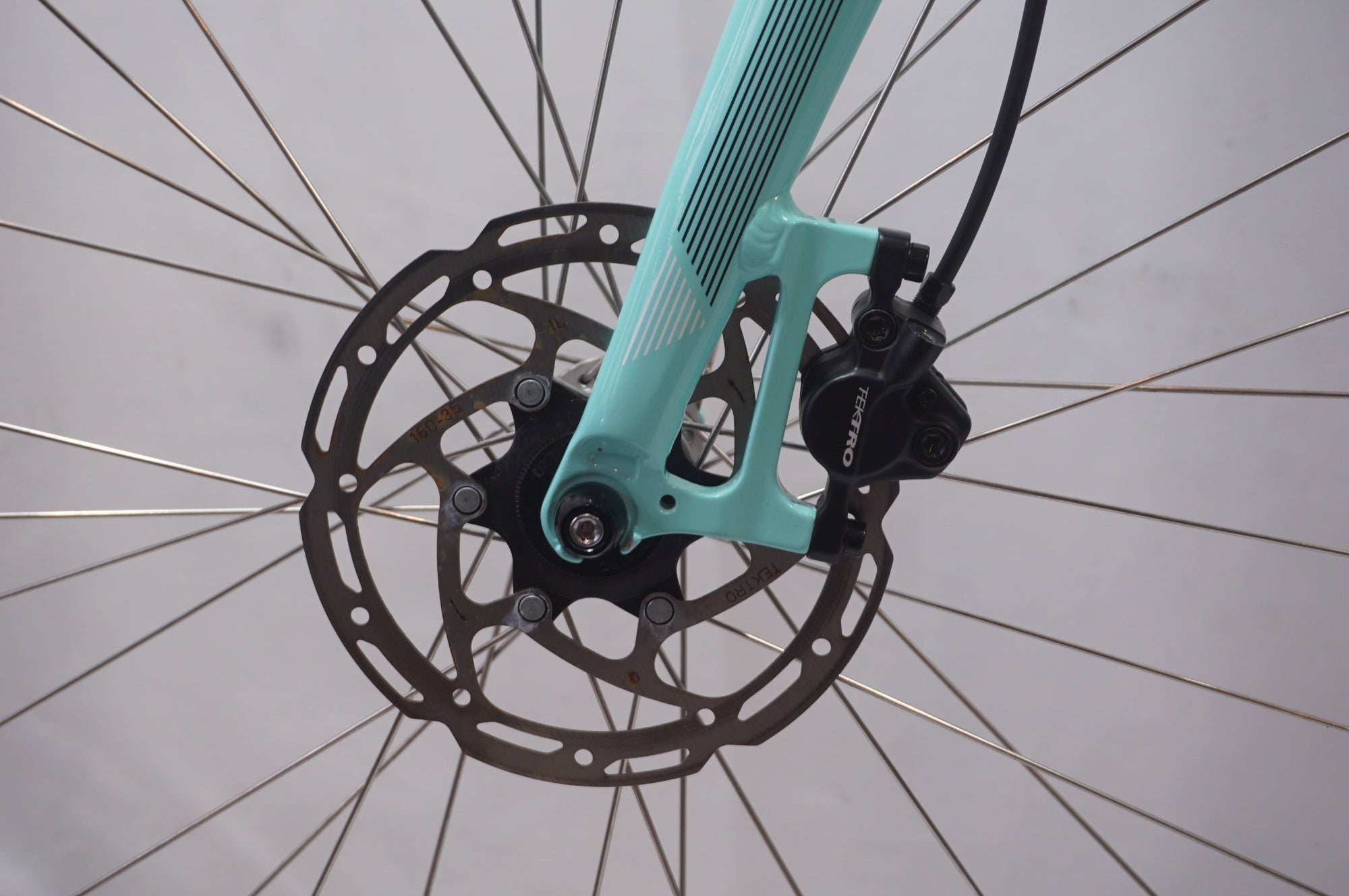 BIANCHI 「ビアンキ」 C SPORT 2 DISC 2023年モデル クロスバイク / 世田谷店