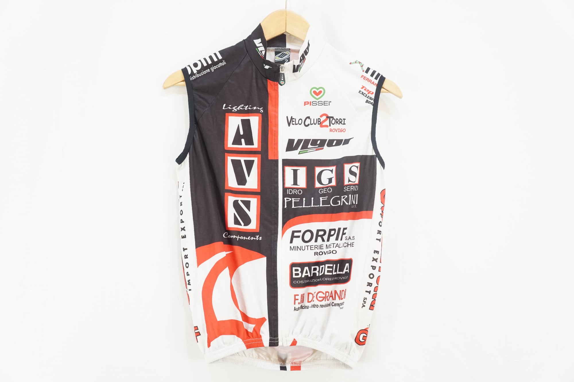 PISSEI 「ピセイ」 2サイズ サイクルベスト / バイチャリ浦和ベース