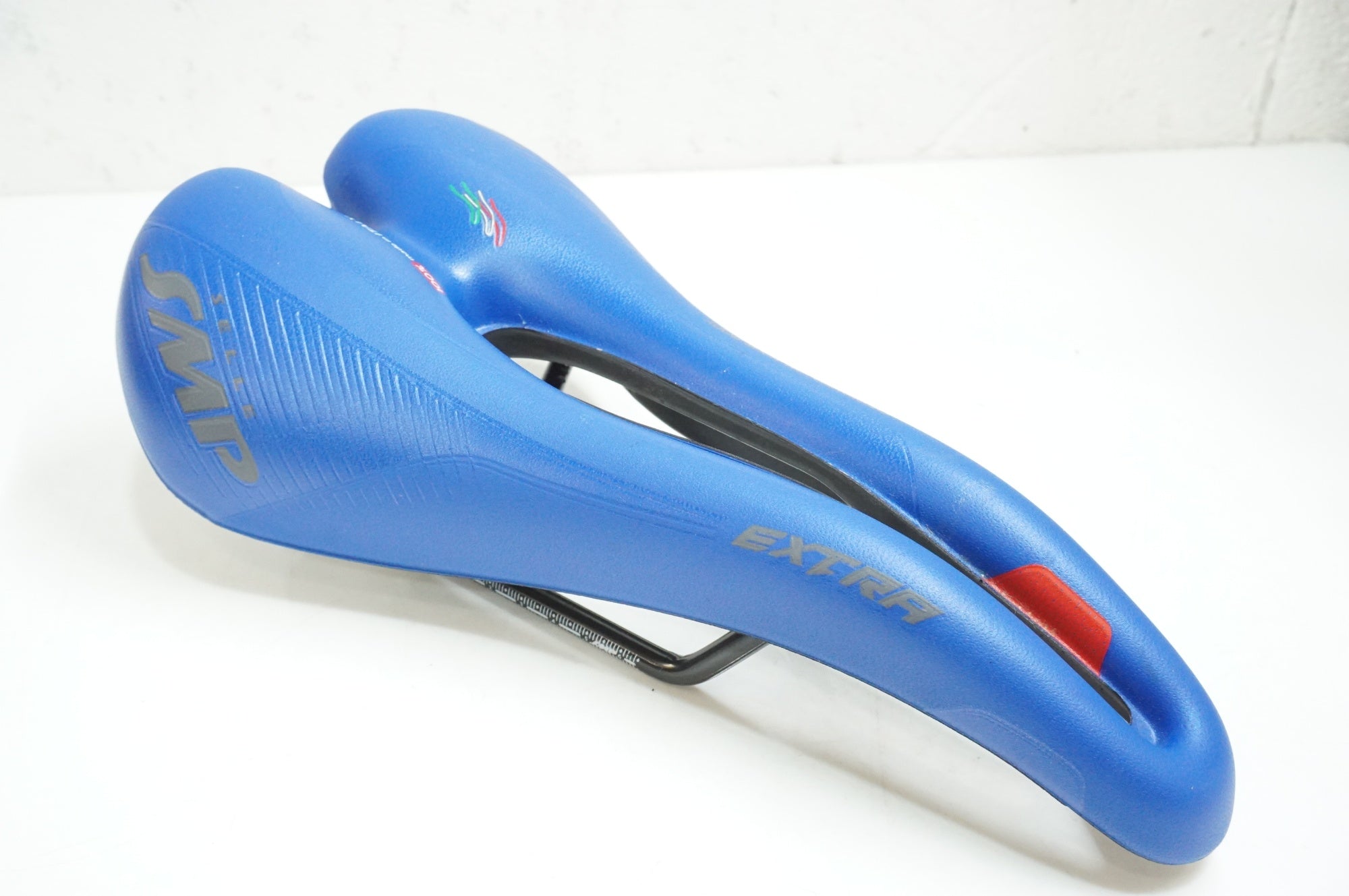 SELLE SMP 「セラエスエムピー」 EXTRA サドル / 大宮店