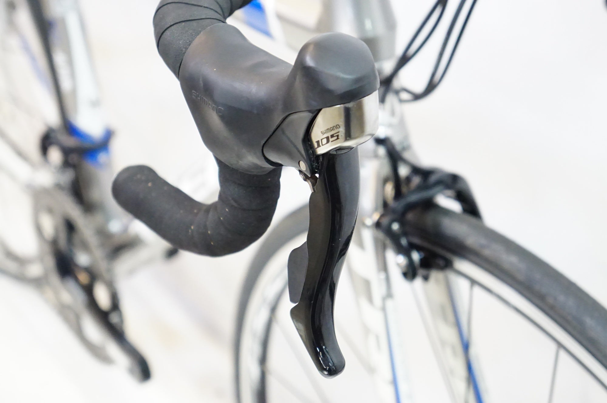 TREK 「トレック」 2.1 2011年モデル ロードバイク / 熊谷本店