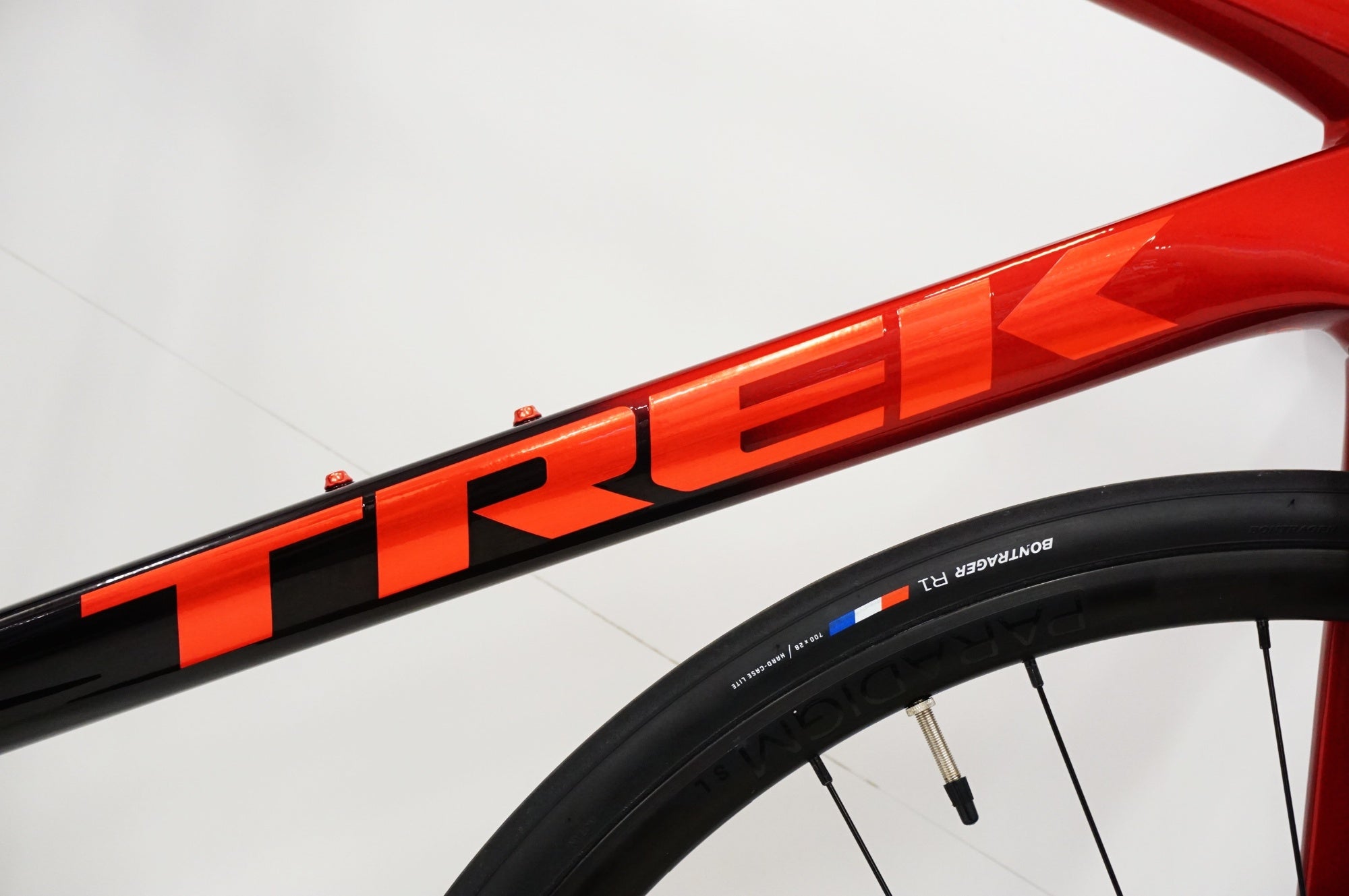 TREK 「トレック」 EMONDA ALR5 2024年モデル ロードバイク / 浜松店