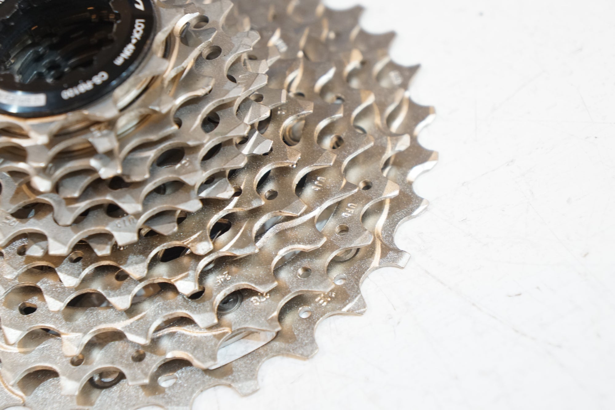 SHIMANO 「シマノ」 ULTEGRA CS-R8100 12S 11-30T スプロケット / バイチャリ浦和ベース