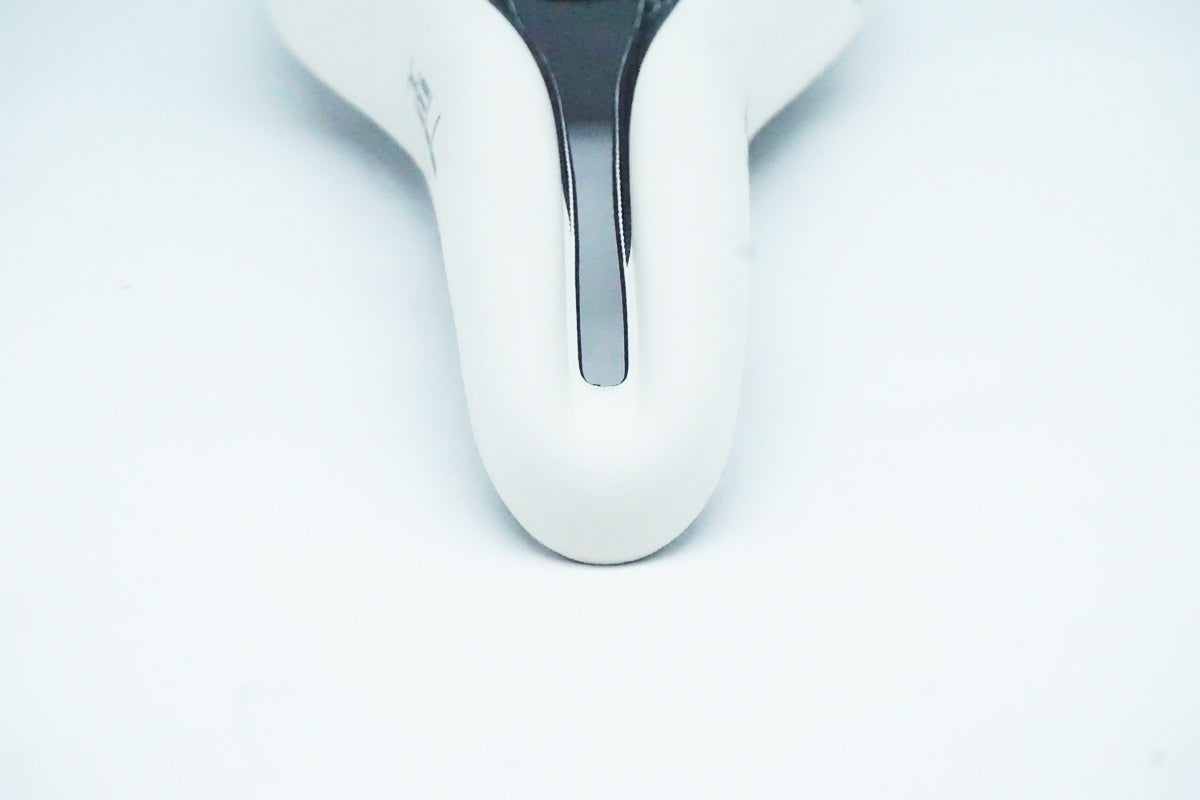 SELLE SMP「セラエスエムピー」 HELL サドル/ 京都西院店