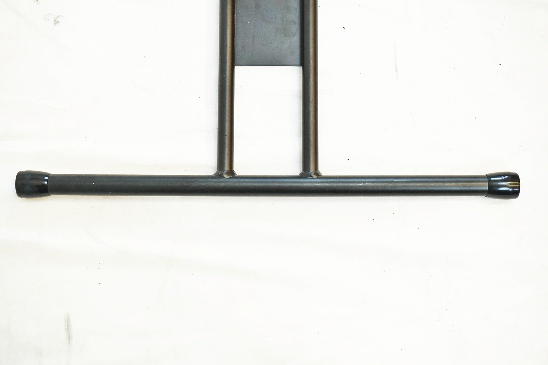 IWA 「イワ」 A01V ディスプレイスタンド / 有明ガーデン店