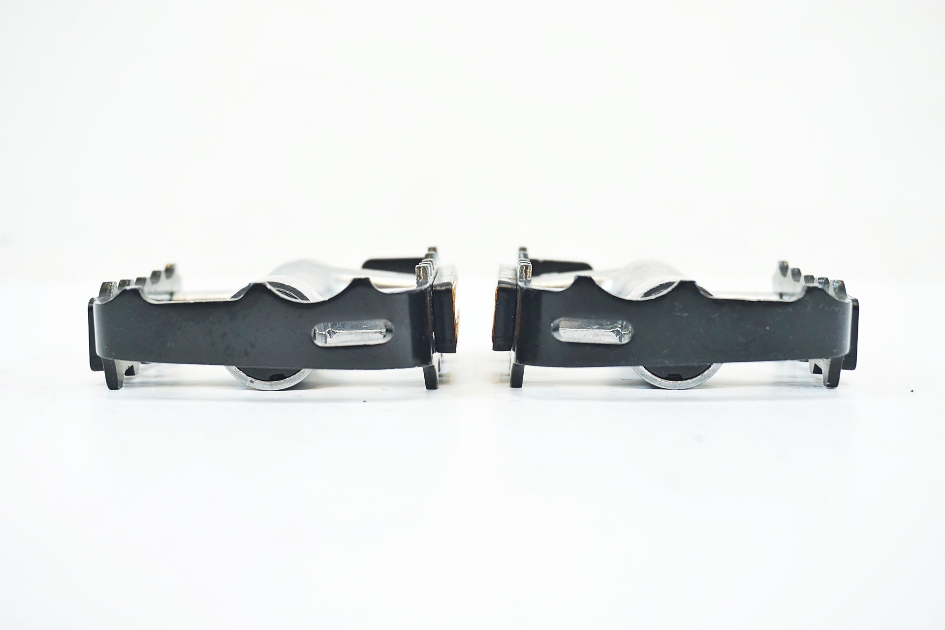 ノーブランド フラットペダル / 有明ガーデン店