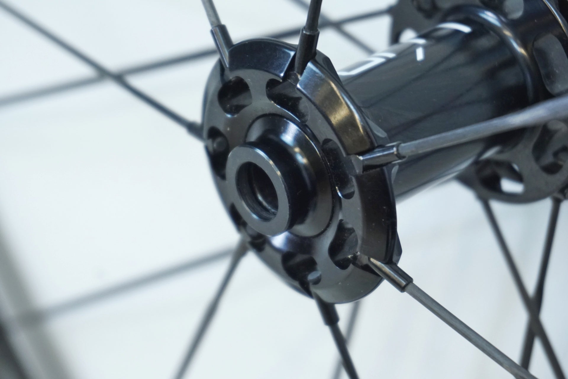 LUN 「ルン」 HYPER D45 シマノ11S ホイールセット / 有明ガーデン店