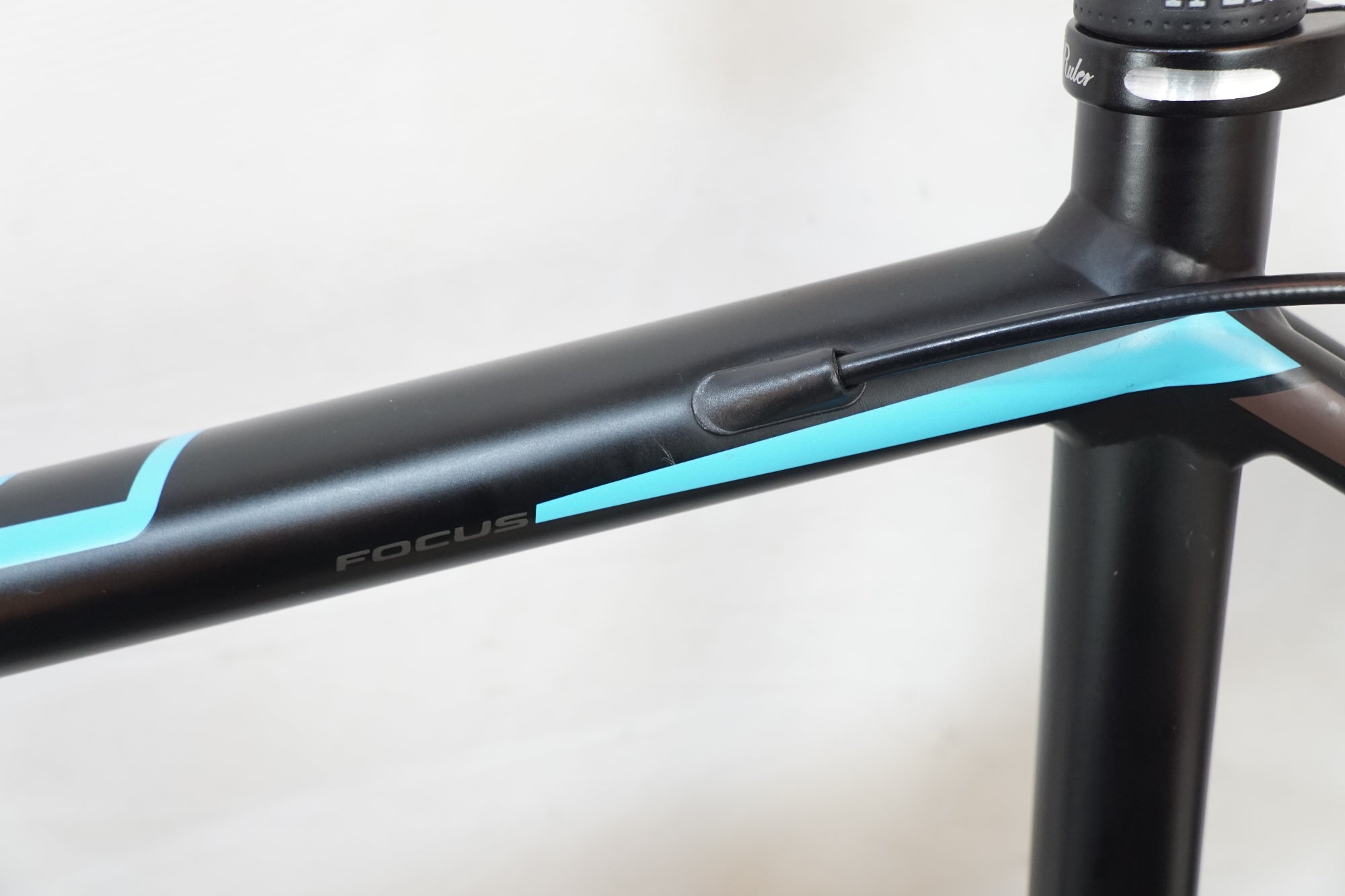 FOCUS 「フォーカス」 CULEBRO SL 2.0 2015年モデル ロードバイク / バイチャリ浦和ベース