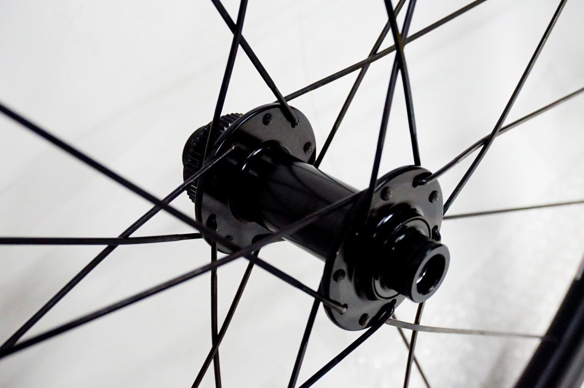 ATTAQUE 「アタッキ」 ATTA-C451-RD シマノ11速 ホイールセット / 名古屋大須店