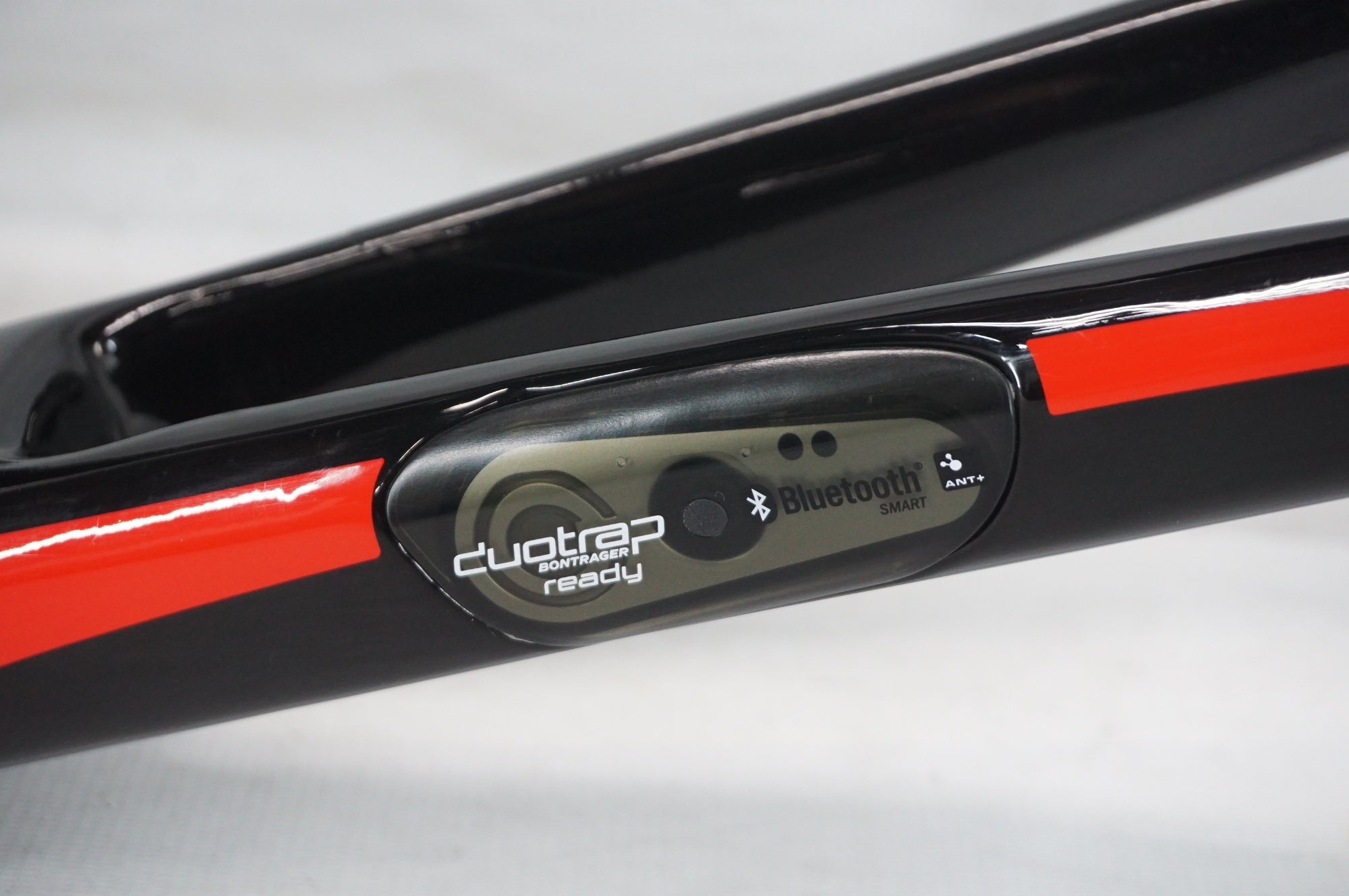 TREK 「トレック」 EMONDA S5 2017年モデル フレームセット / 阪急塚口店