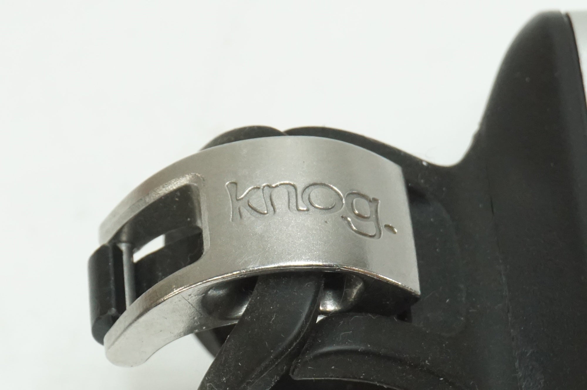 KNOG 「ノグ」 BLINDER LIGHTS 4V リアライト / 大宮店