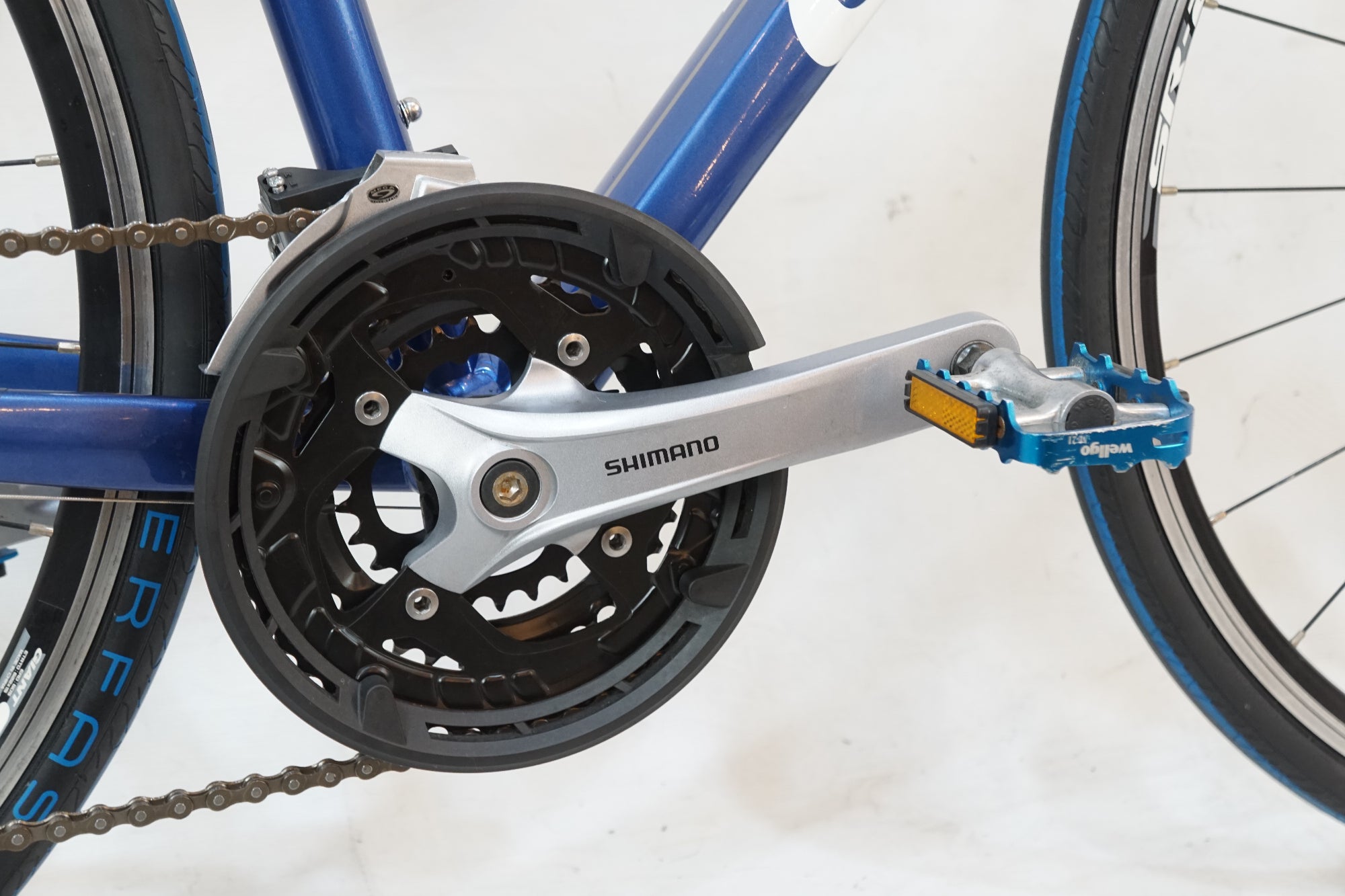 GIANT 「ジャイアント」 ESCAPE RX3 2016年モデル クロスバイク / バイチャリ浦和ベース