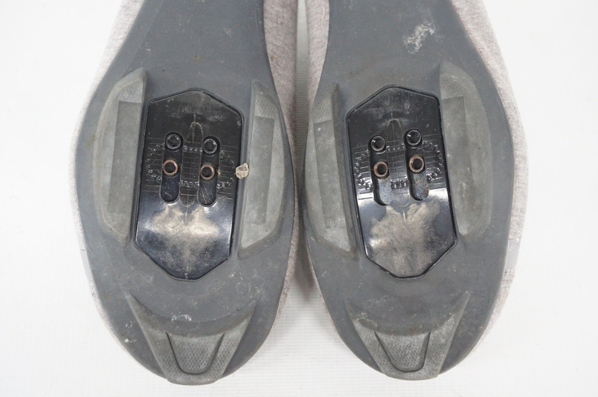 SHIMANO 「シマノ」 RT4 SH-RT400 WP 22.5cm シューズ / 阪急塚口店