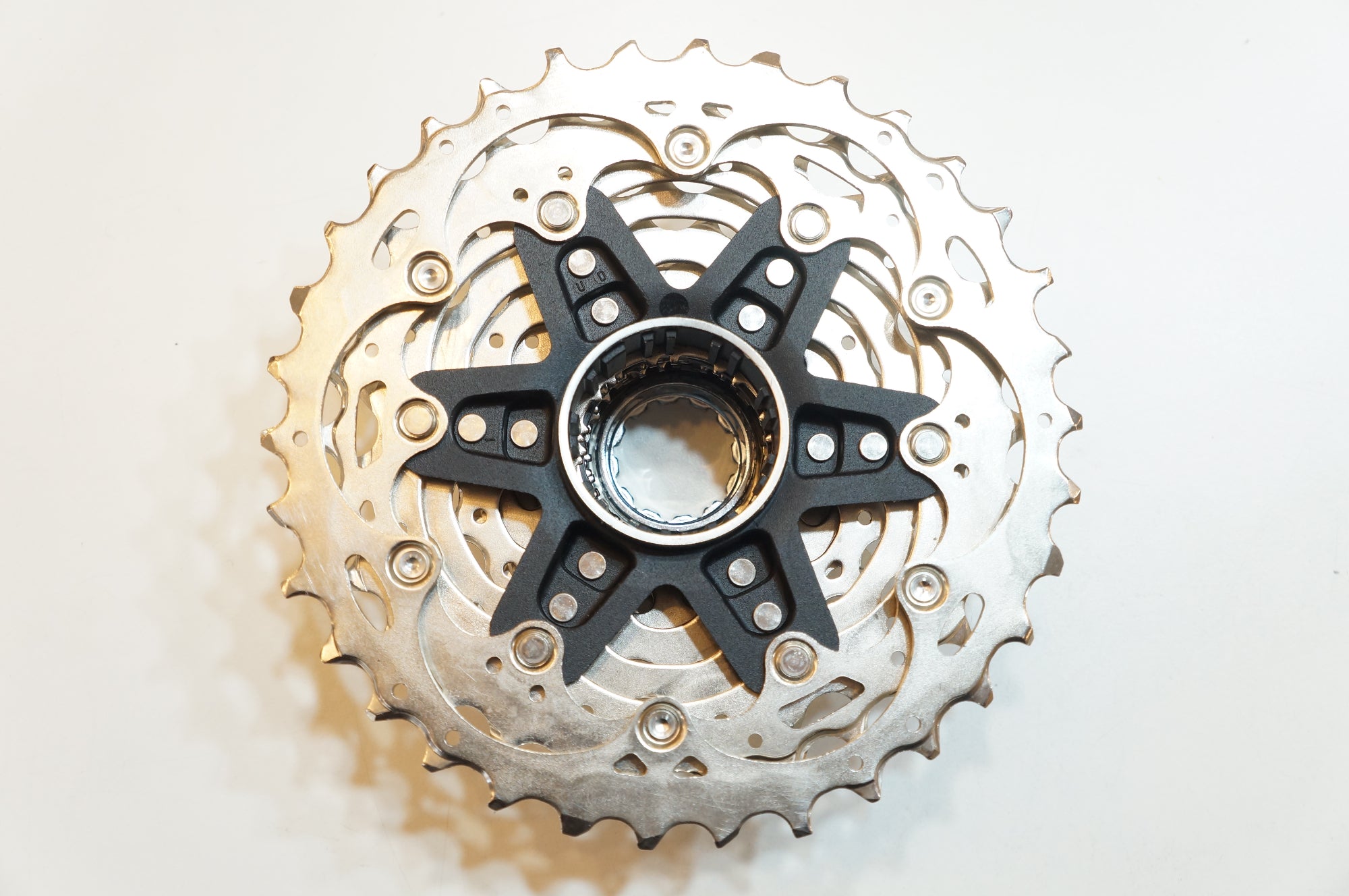 SHIMANO 「シマノ」 105 CS-R7100 11-34T スプロケット / バイチャリ浦和ベース